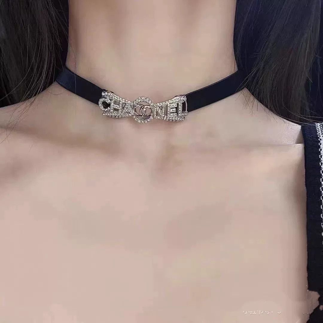 Chanel Chanel 22B Bow Crystal Choker Size ONE SIZE - 8 Thumbnail
