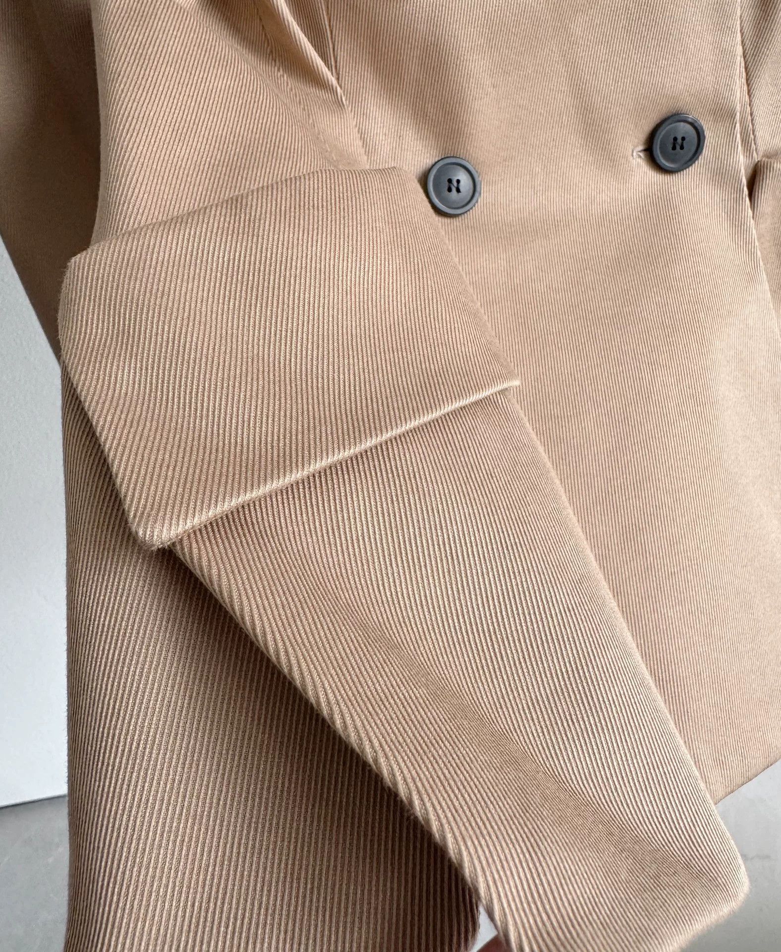 Dior Dior Double-Breasted Tailored Blazer Size XS / US 0-2 / IT 36-38 - 6 Thumbnail