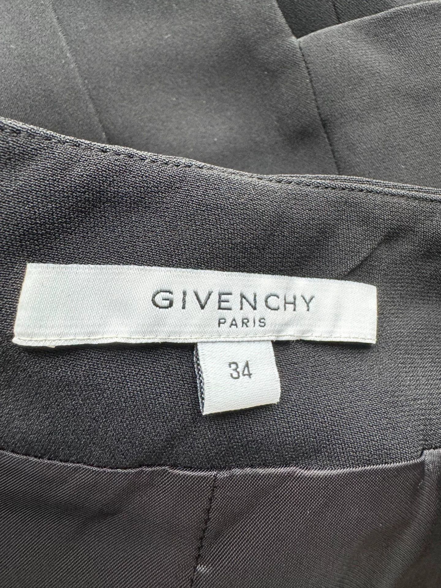 Givenchy Givenchy Black Tailored Shorts Size 34" / US 12 / IT 48 - 3 Thumbnail