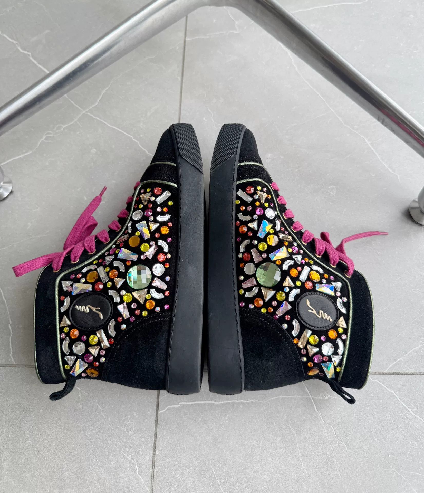 Christian Louboutin Christian Louboutin Diamond Rivet High-Top Size US 5 / IT 35 - 4 Thumbnail