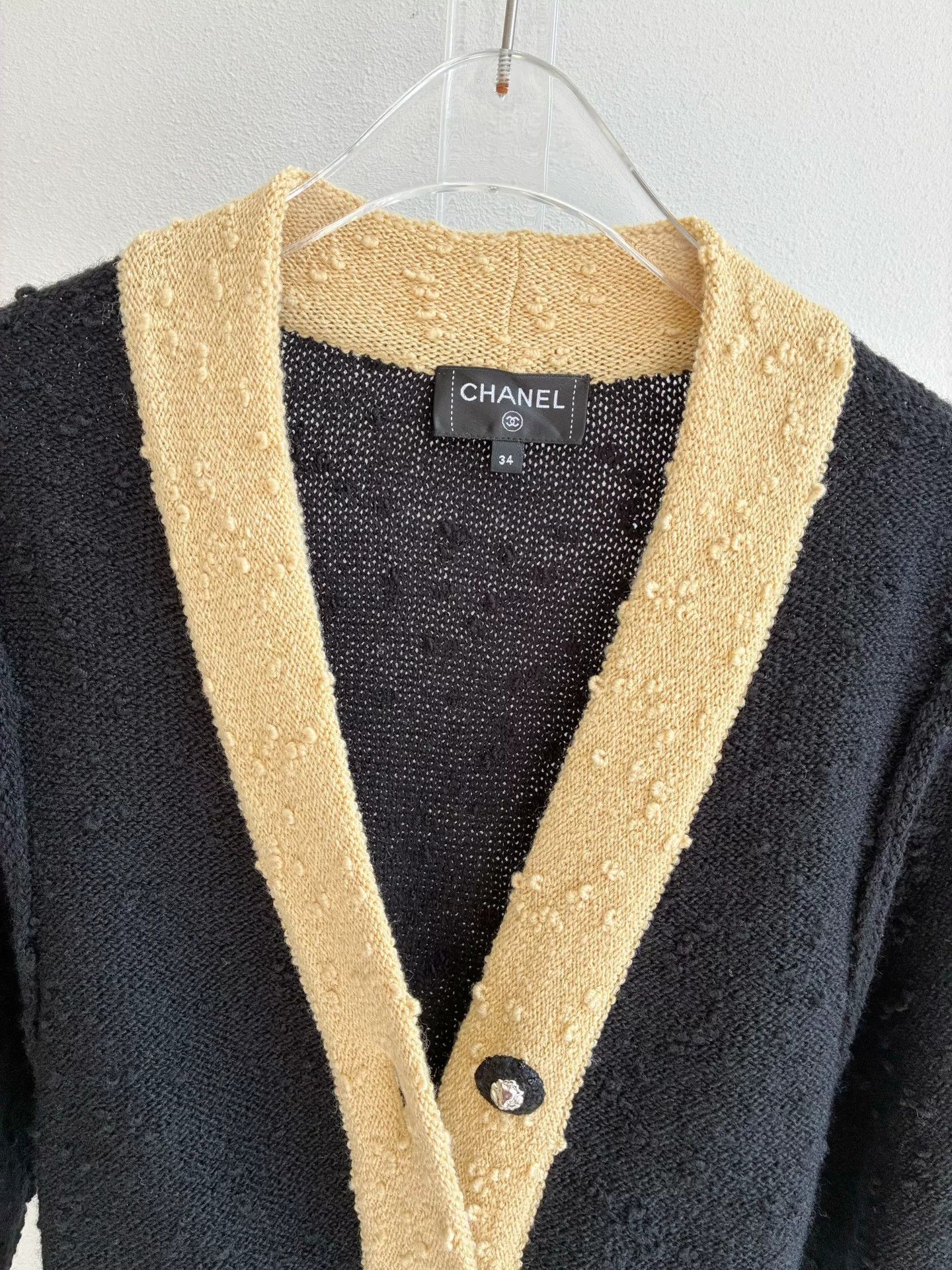 Chanel Chanel 24K Black Yellow Colorblock Wool Cardigan Size XXS / US 00 / IT 34 - 4 Thumbnail