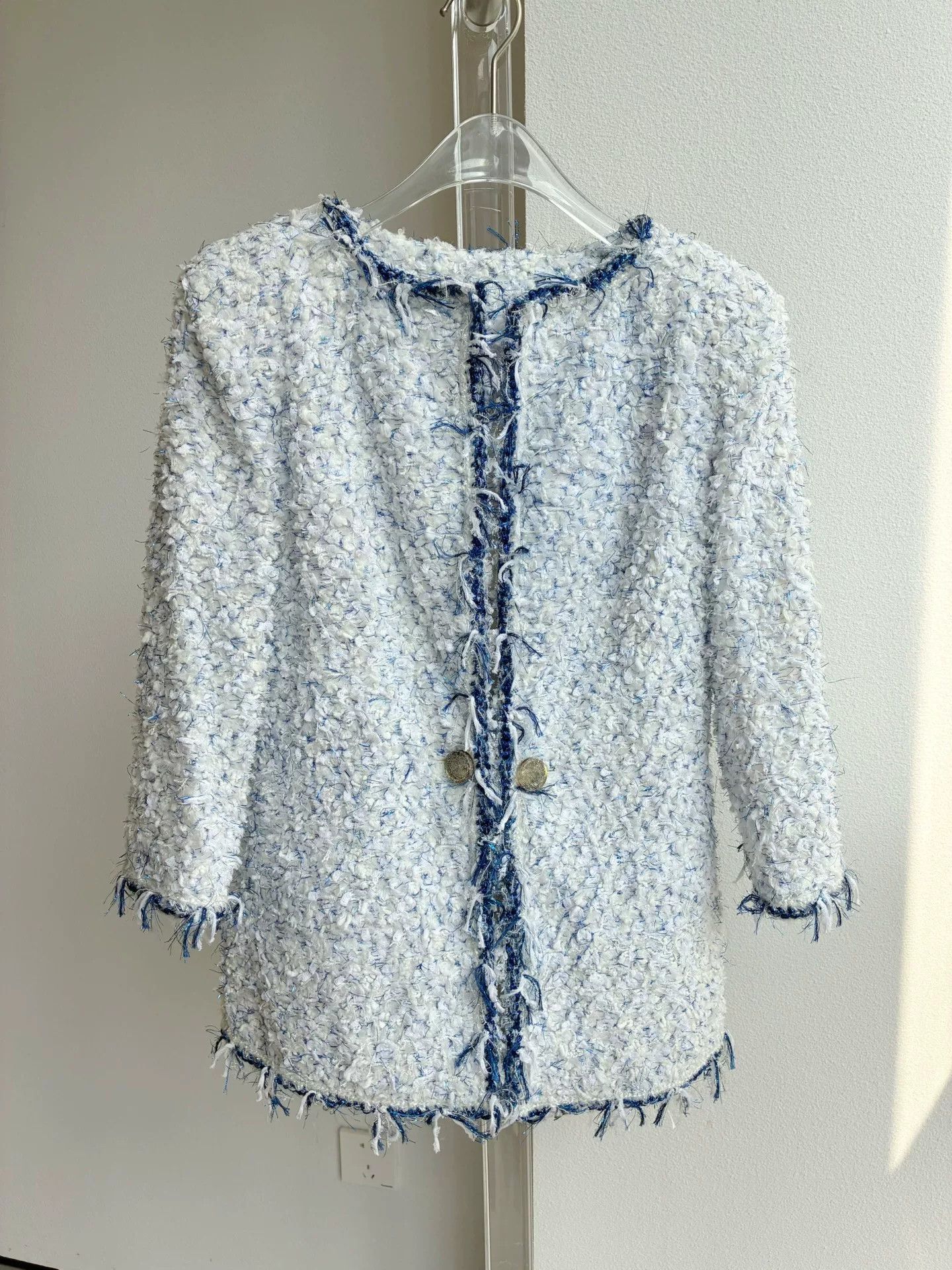 Chanel Chanel 18s Blue White Tweed Fringe Jacket Size XXS / US 00 / IT 34 - 2 Thumbnail