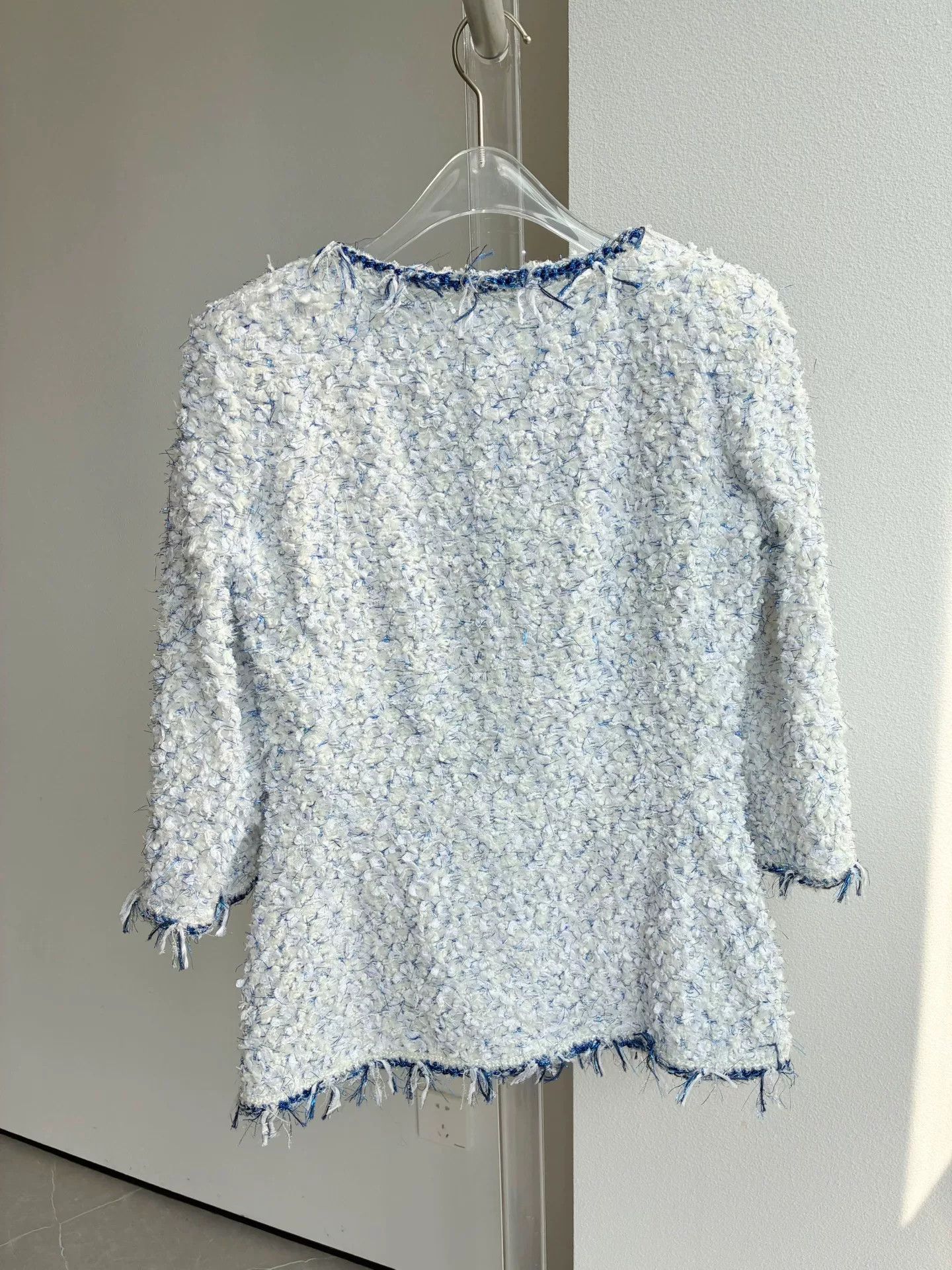 Chanel Chanel 18s Blue White Tweed Fringe Jacket Size XXS / US 00 / IT 34 - 3 Thumbnail