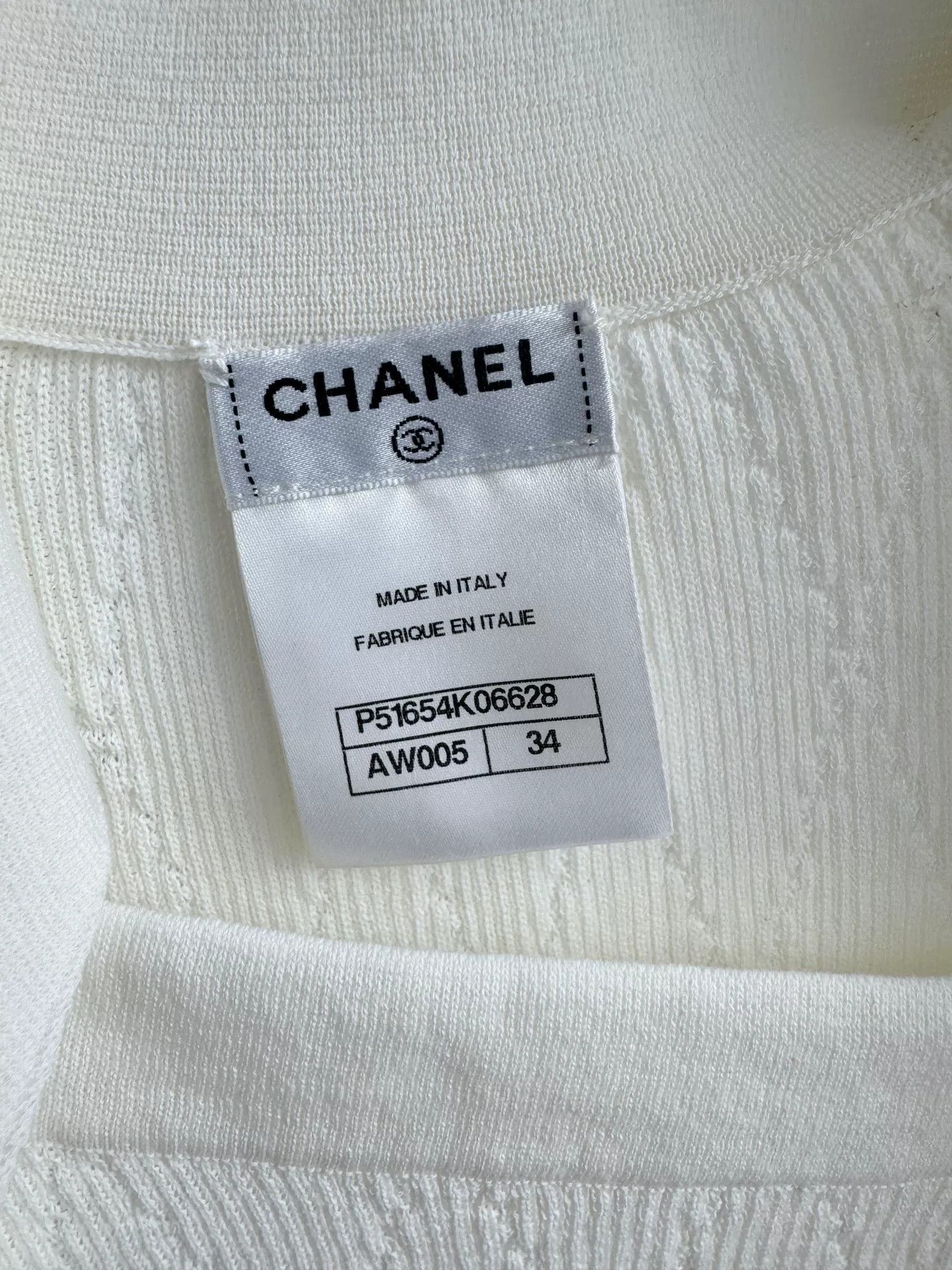 Chanel Chanel 15S Sleeveless Knit Top Size XS / US 0-2 / IT 36-38 - 4 Thumbnail