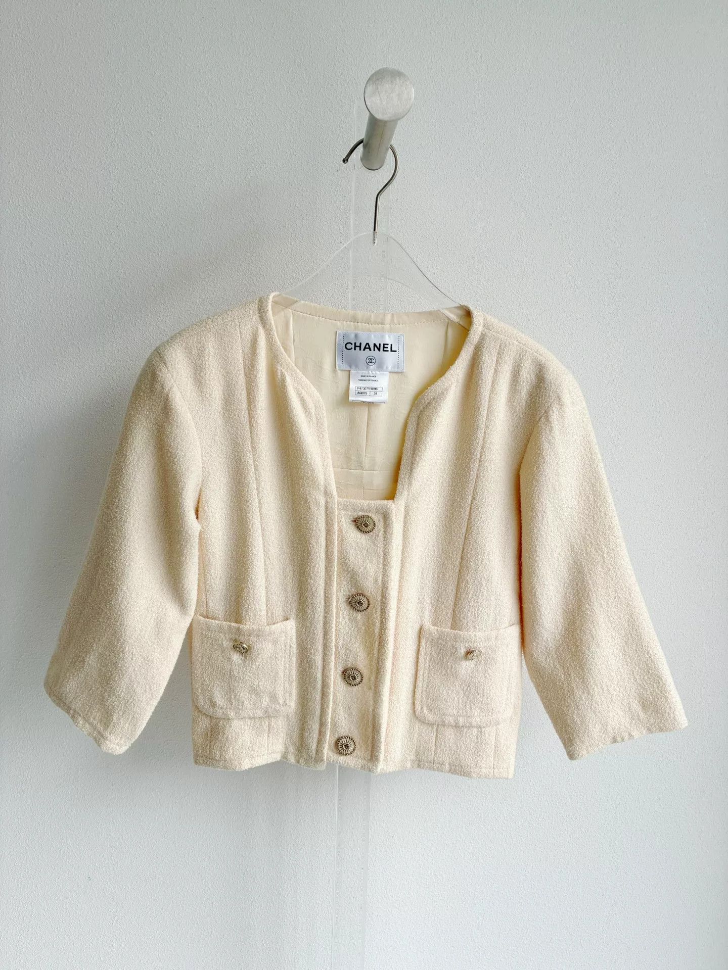 Chanel Chanel Off-White Short Coat Size XXS / US 00 / IT 34 - 2 Thumbnail