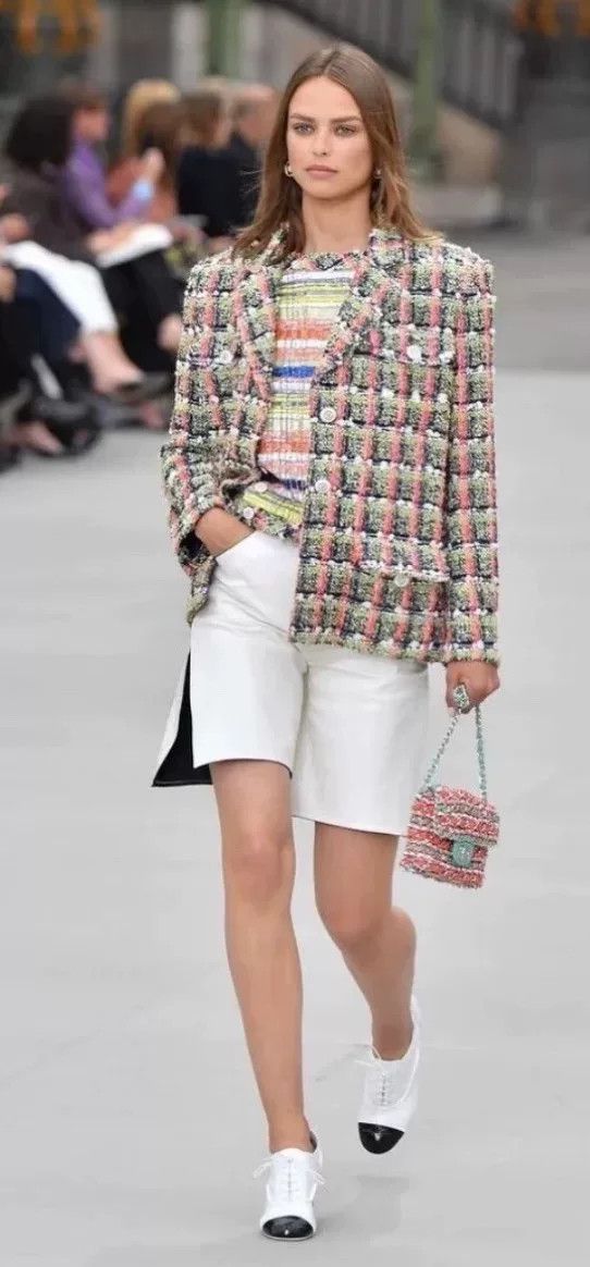 Chanel Chanel 20C Multi Tweed Blazer Size XXS / US 00 / IT 34 - 8 Thumbnail