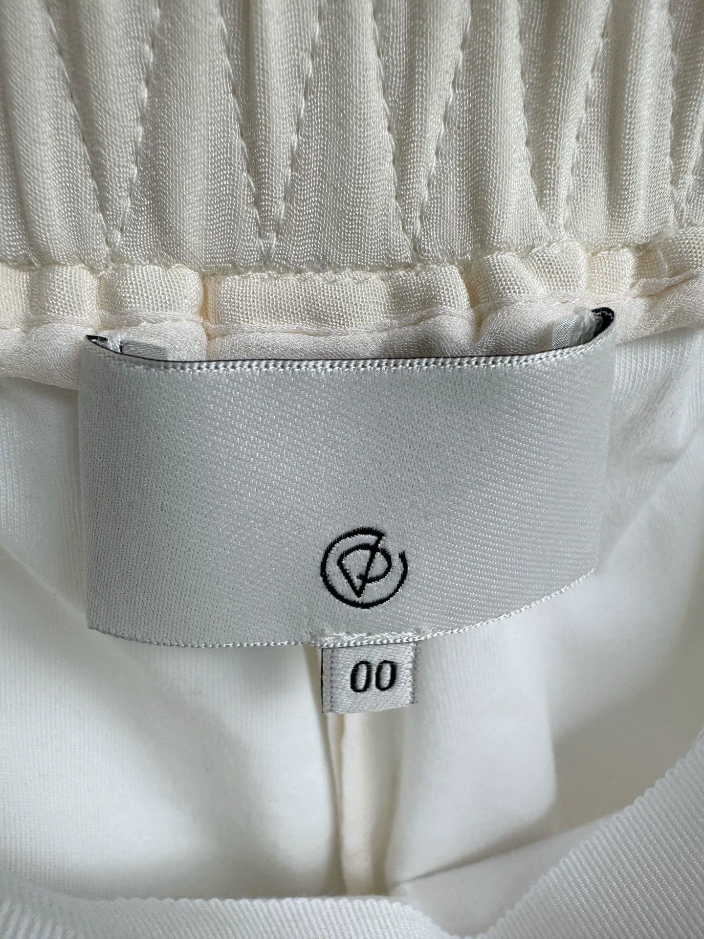 3.1 Phillip Lim 3.1 Phillip Lim White Shorts Size 28" / US 6 / IT 42 - 3 Thumbnail