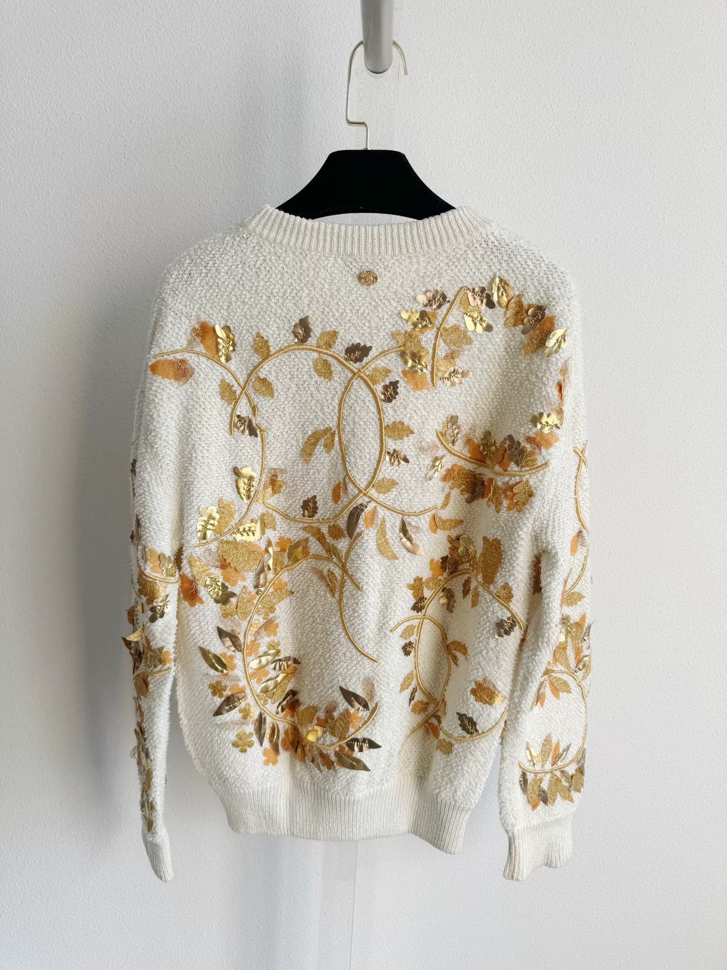 Chanel Chanel 2018 Greek Runway Gold Leaf Sweater Size XXS / US 00 / IT 34 - 3 Thumbnail