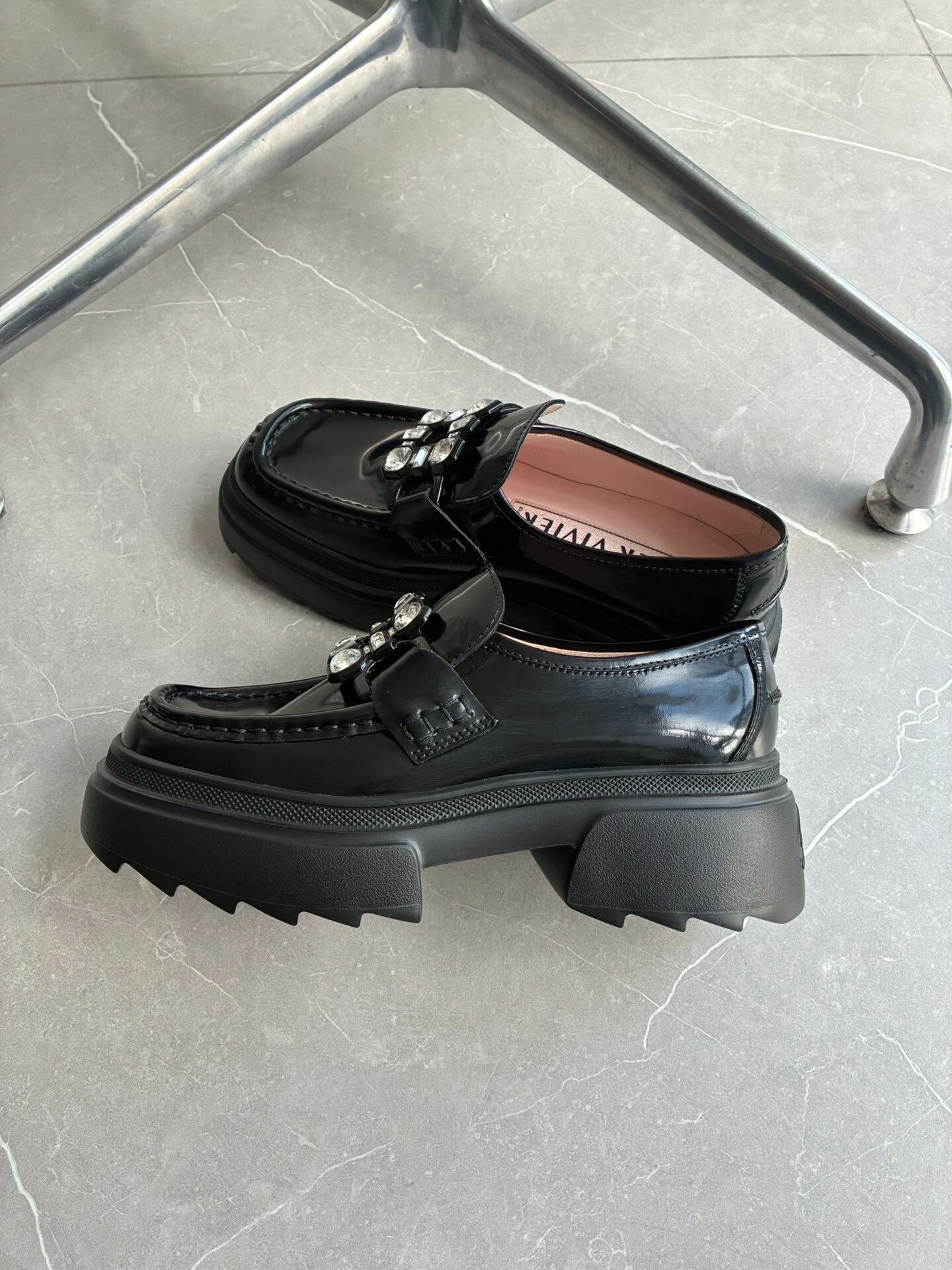Roger Vivier Roger Vivier Wallaviv Platform Loafers Size US 5 / IT 35 - 5 Thumbnail