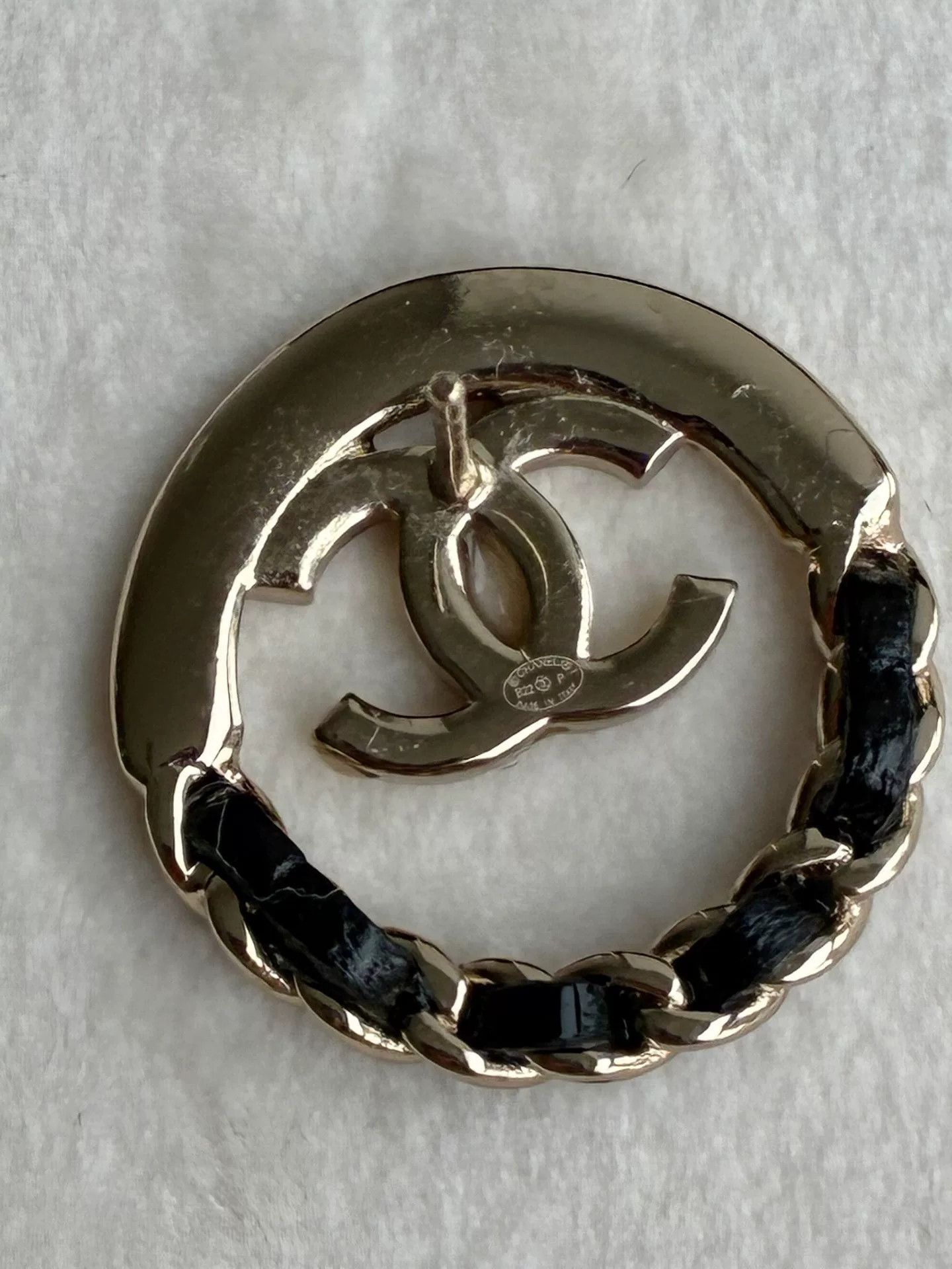 Chanel Chanel 22P Chain Circular Earrings Size ONE SIZE - 5 Thumbnail