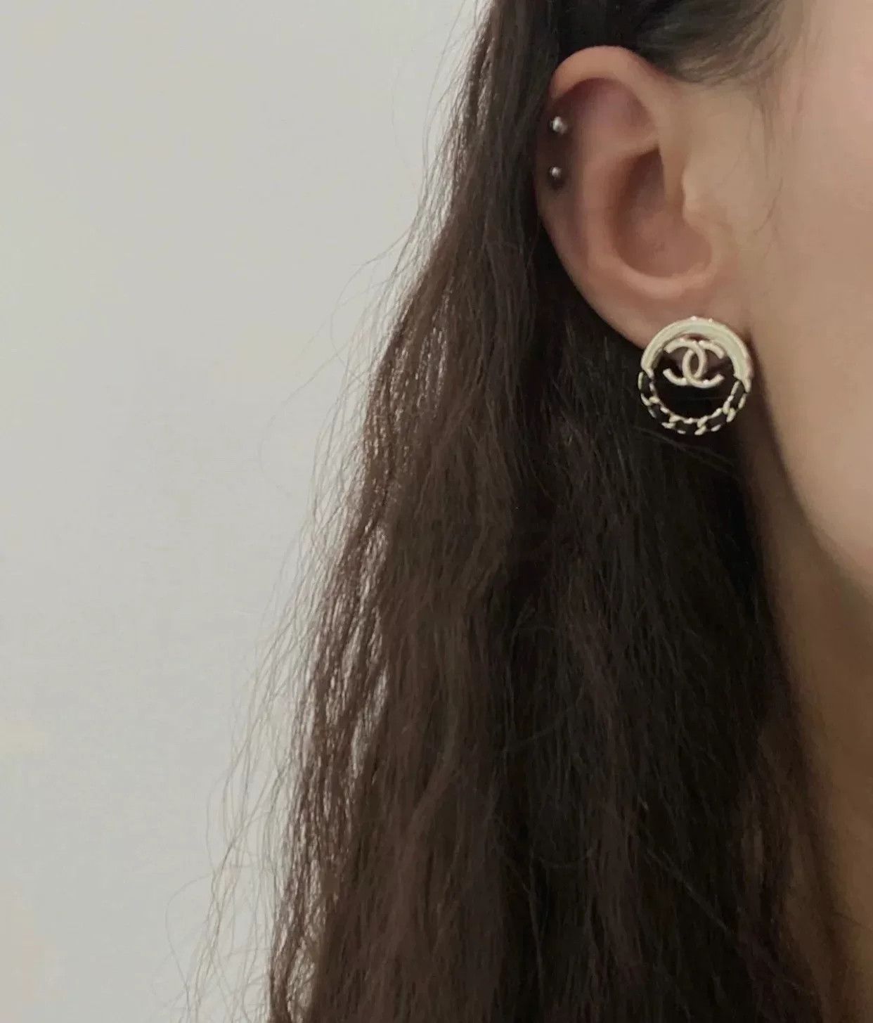 Chanel Chanel 22P Chain Circular Earrings Size ONE SIZE - 7 Thumbnail