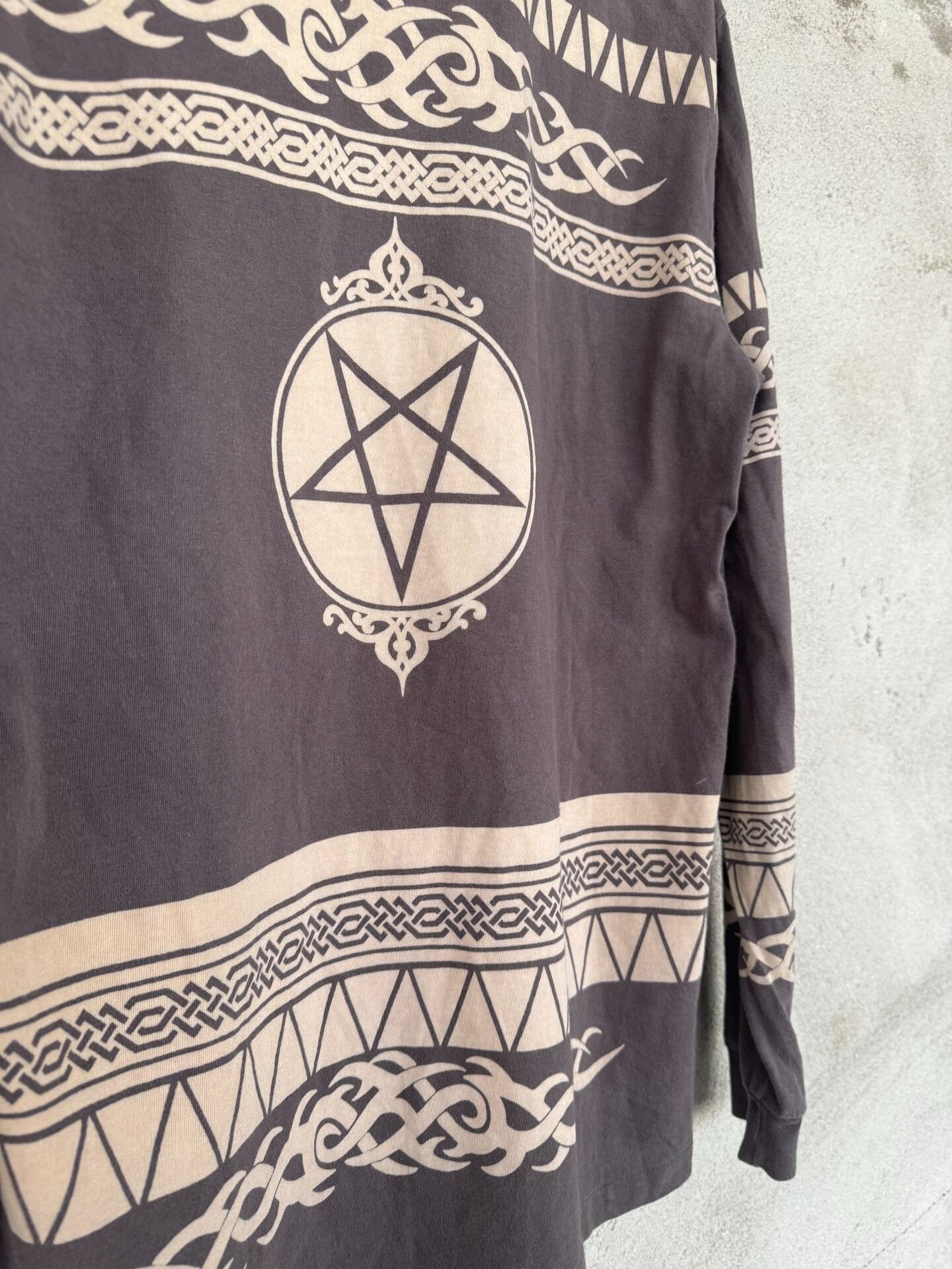 Hysteric Glamour Hysteric Glamour Tattoo Totem Long Sleeve Size M / US 6-8 / IT 42-44 - 6 Thumbnail