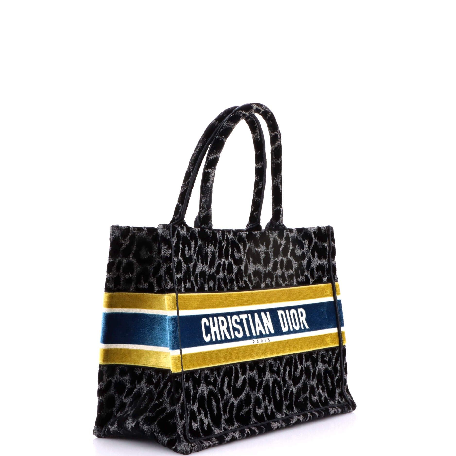 Dior Book Tote Size ONE SIZE - 2 Thumbnail