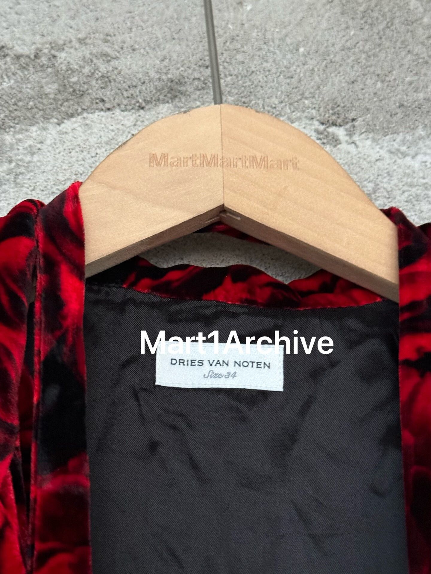 Dries Van Noten Dries Van Noten Red Velvet Rose Coat Size XXS / US 00 / IT 34 - 6 Thumbnail