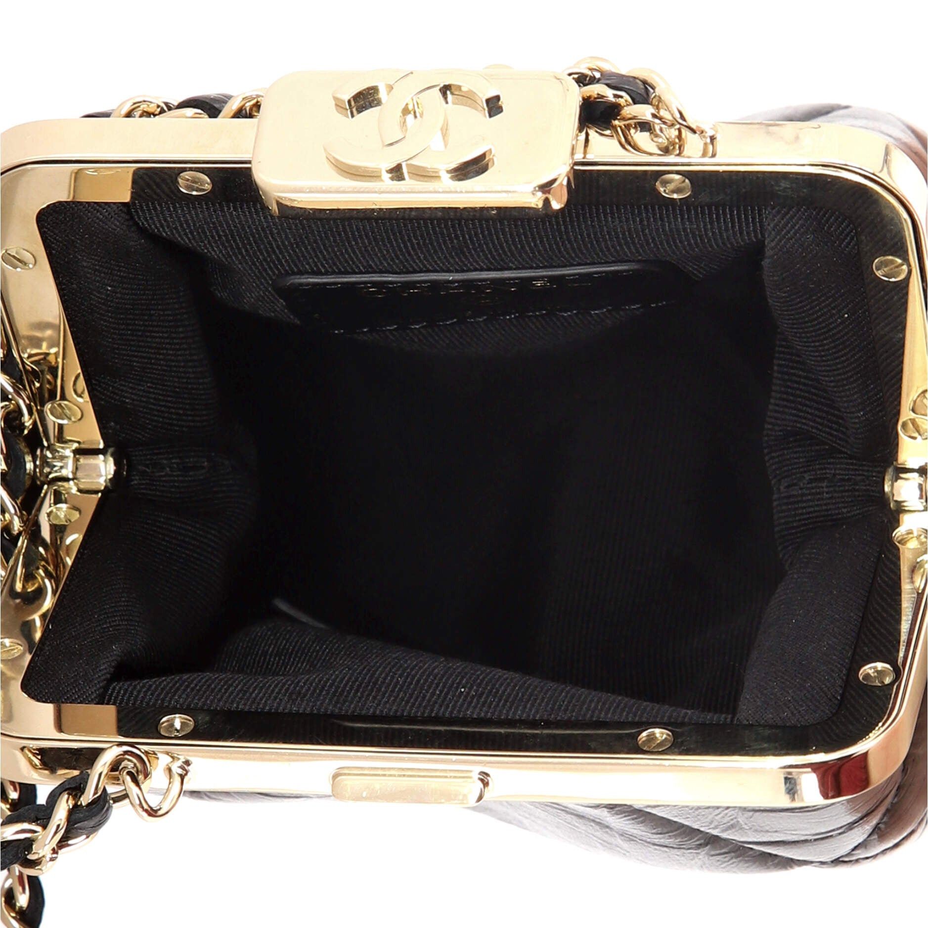 Chanel CC Kisslock Frame Clutch with Chain Size ONE SIZE - 5 Thumbnail