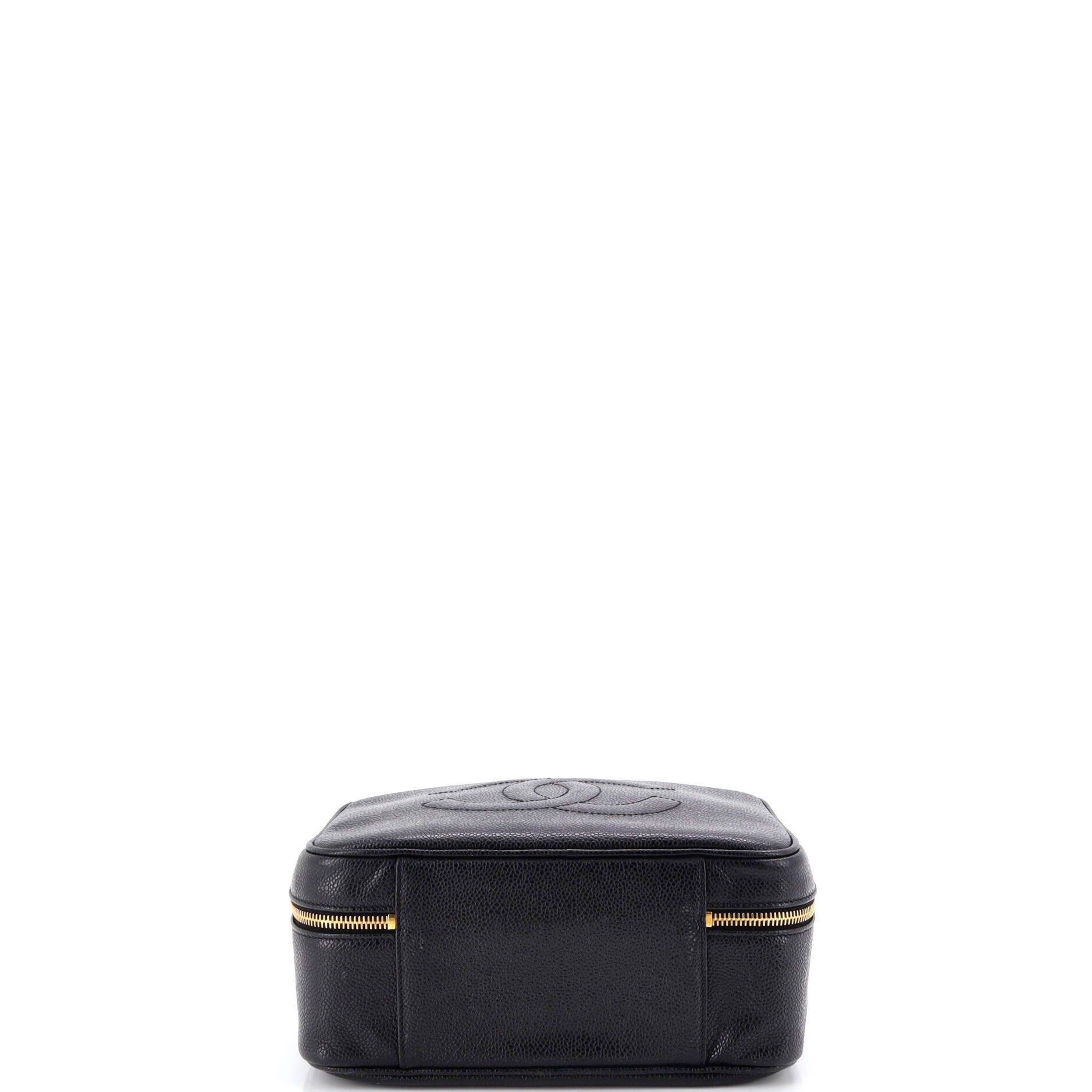 Chanel Vintage Timeless Zip Around Vanity Case Size ONE SIZE - 5 Thumbnail