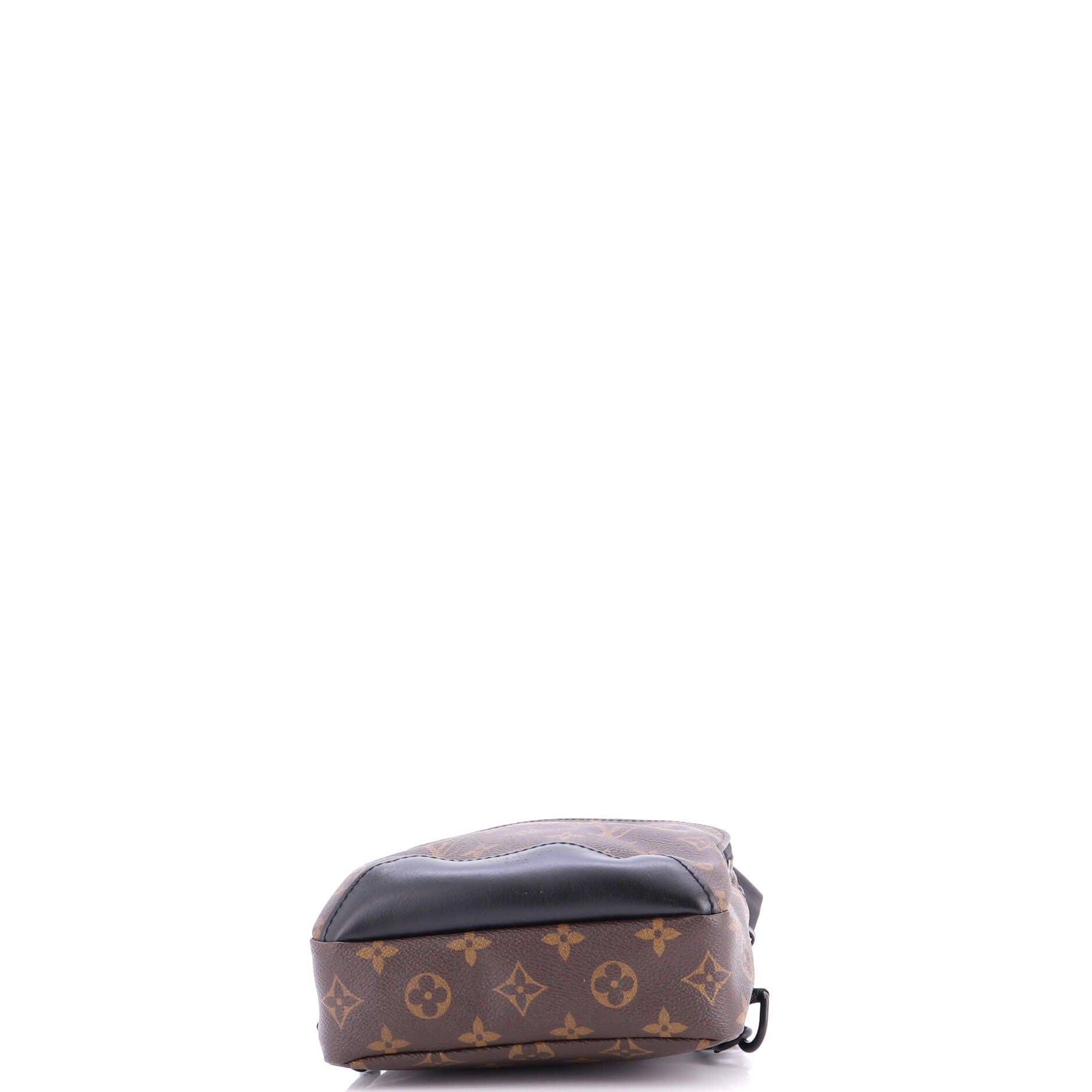 Louis Vuitton Avenue Sling Bag Size ONE SIZE - 4 Thumbnail