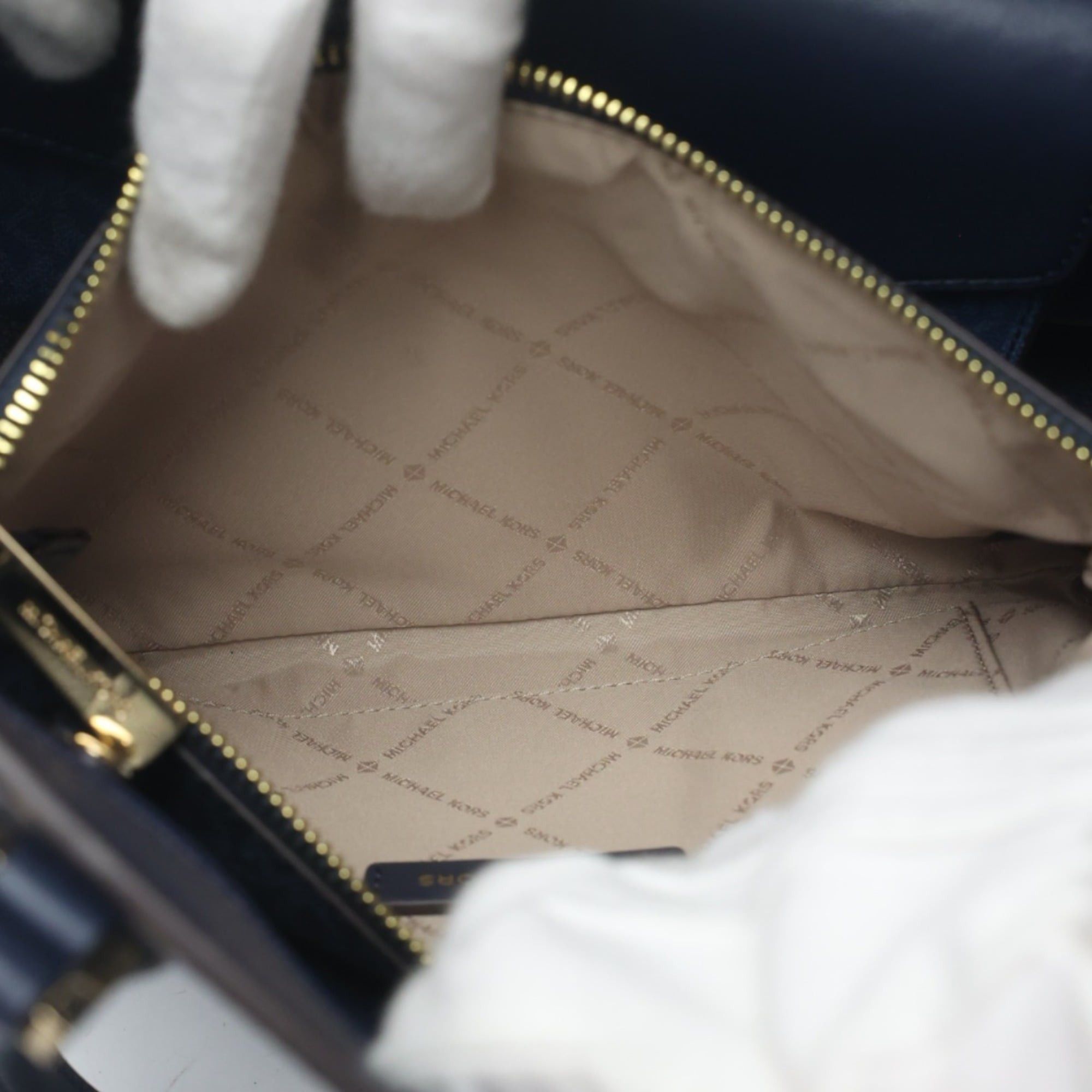 Michael Kors Michael Kors Tote Bag Shoulder Leather 35H0GKFT9T Navy Size ONE SIZE - 12 Thumbnail