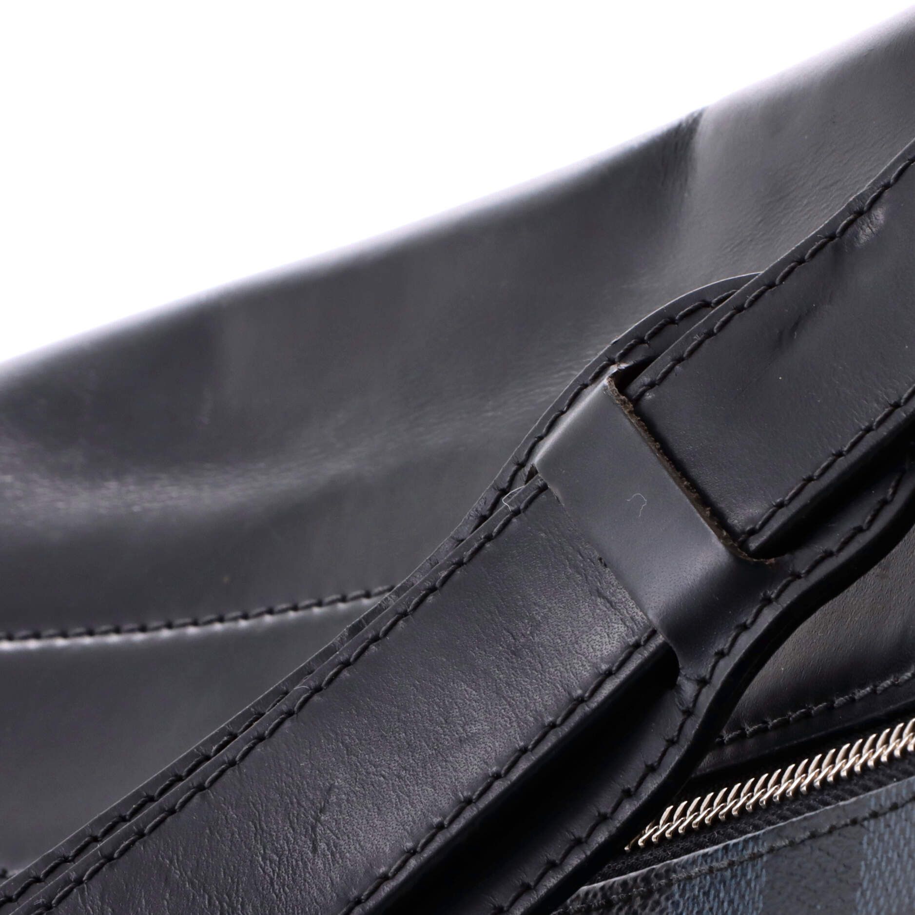 Louis Vuitton Newport Messenger Size ONE SIZE - 7 Thumbnail