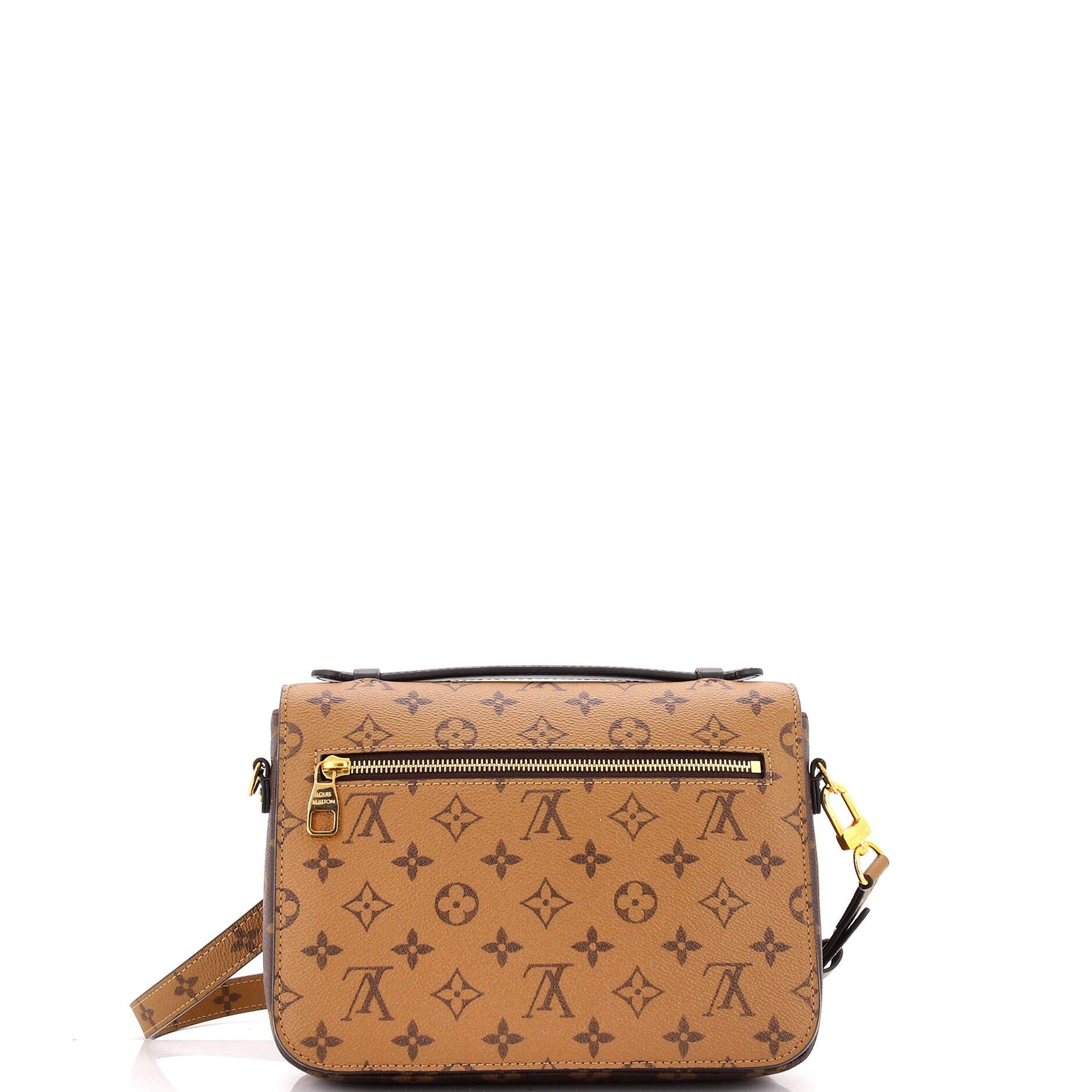Louis Vuitton Pochette Metis Size ONE SIZE - 3 Thumbnail