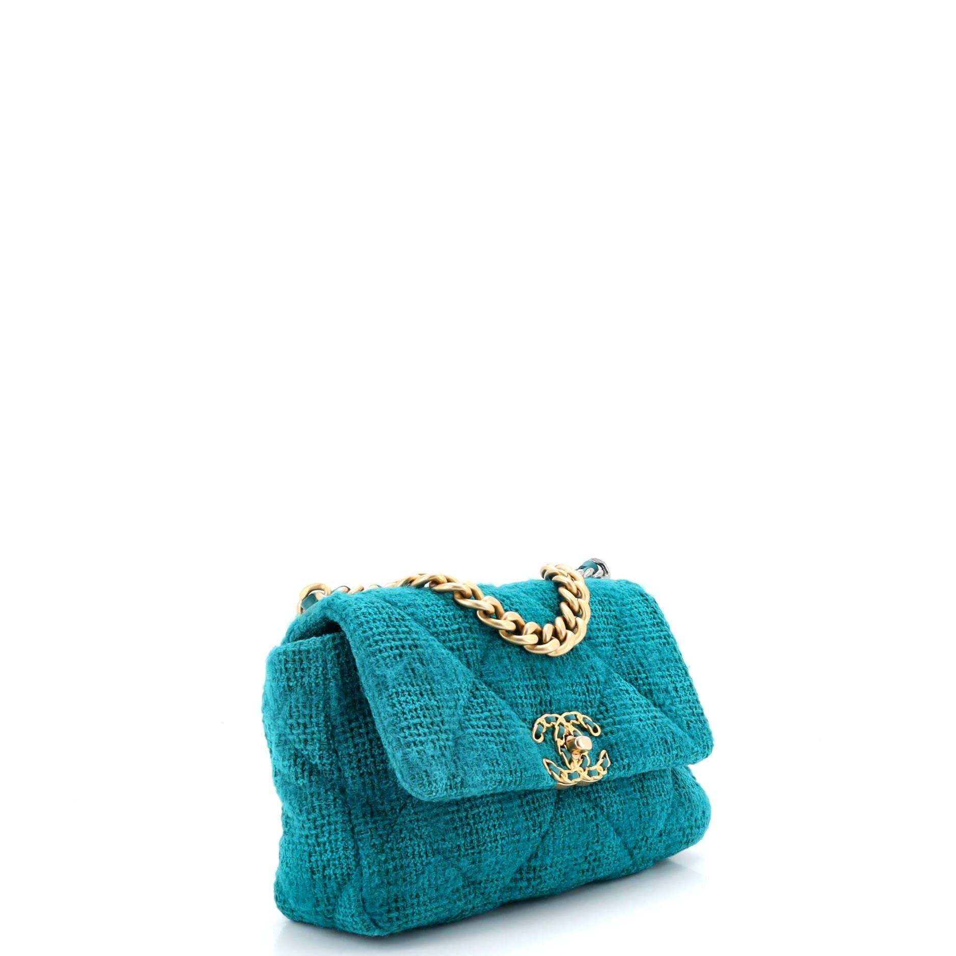 Chanel 19 Flap Bag Size ONE SIZE - 3 Thumbnail