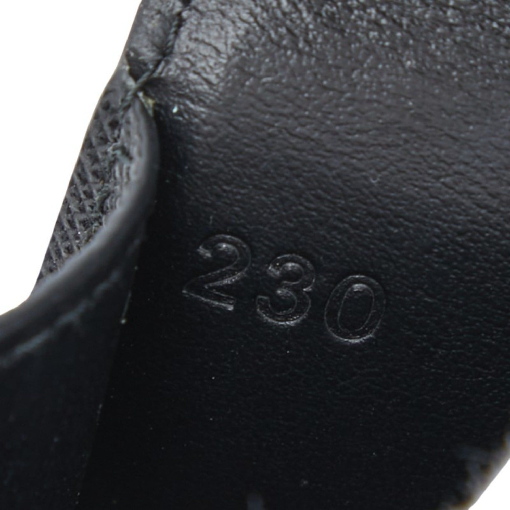 Prada Prada Triangle Logo Plate Small Accessory Pouch in Black Saffiano Leather for Women Size ONE SIZE - 8 Thumbnail