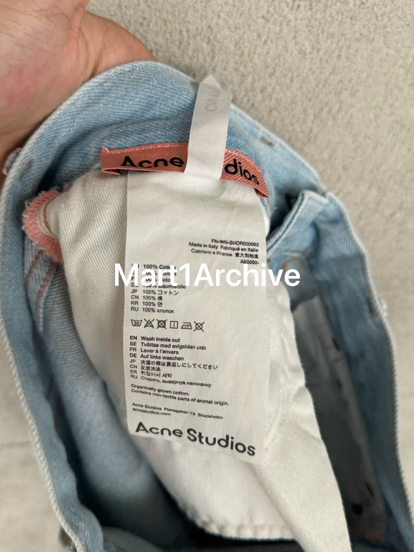 Acne Studios Acne Studios Ice Blue Frayed Denim Shorts Size 27" / US 4 / IT 40 - 7 Thumbnail