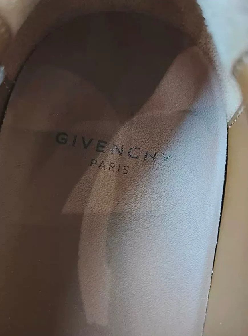 Givenchy GIVENCHY Lettered White Sneakers Size US 4.5 / IT 34.5 - 5 Thumbnail