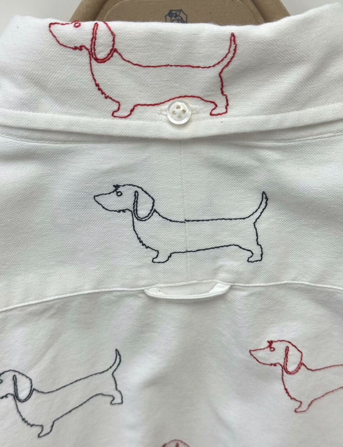 Thom Browne Thom Browne Men's Dachshund Embroidered Shirt Size US M / EU 48-50 / 2 - 4 Thumbnail
