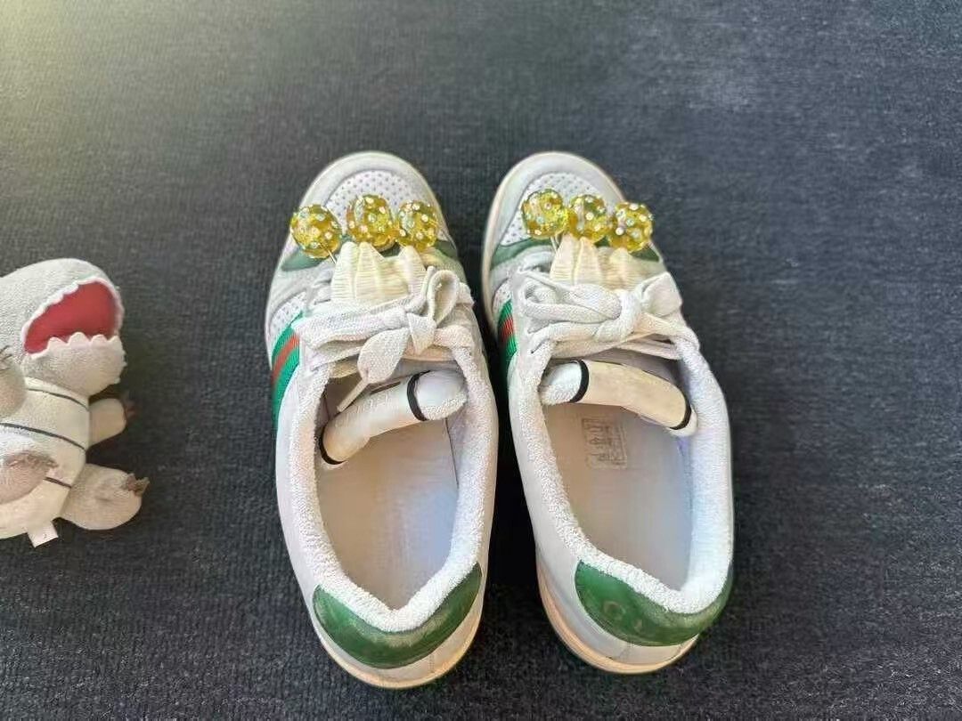Gucci Gucci Cherry Dirty Shoes Size US 5.5 / IT 35.5 - 7 Thumbnail