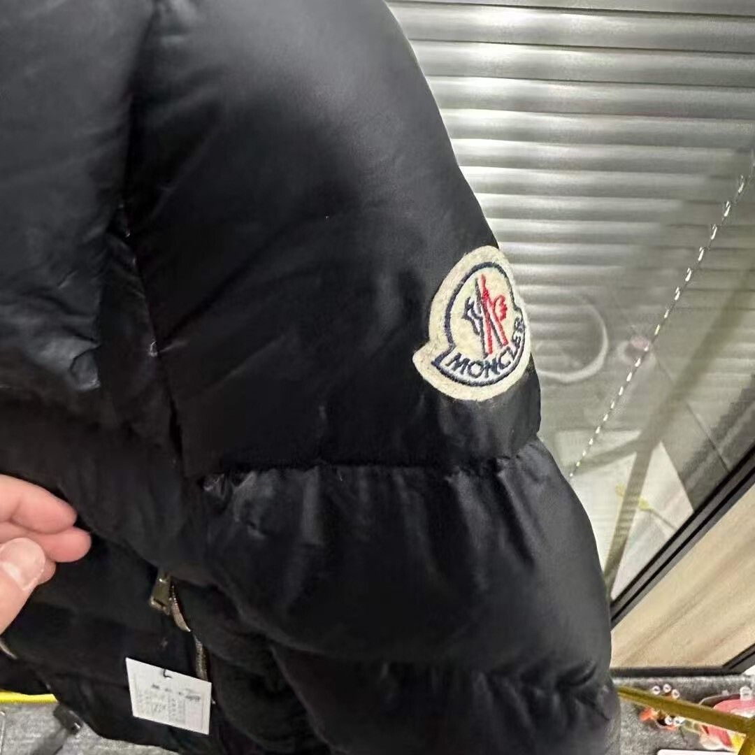 Moncler Moncler Logo Ruffled Hem Down Jacket Size XS / US 0-2 / IT 36-38 - 2 Thumbnail