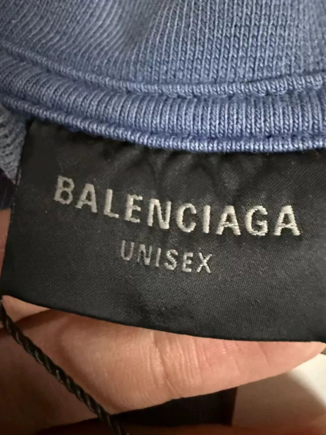 Balenciaga Balenciaga Distressed Embroidered Logo Tee Size US XS / EU 42 / 0 - 3 Thumbnail
