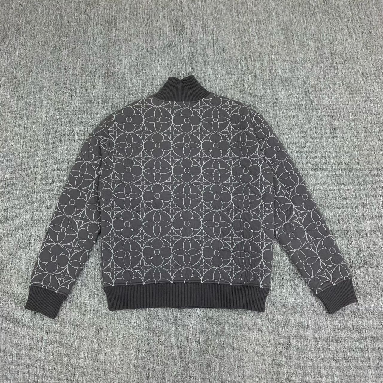 Louis Vuitton Louis Vuitton Black Monogram Padded Jacket Size US M / EU 48-50 / 2 - 2 Thumbnail