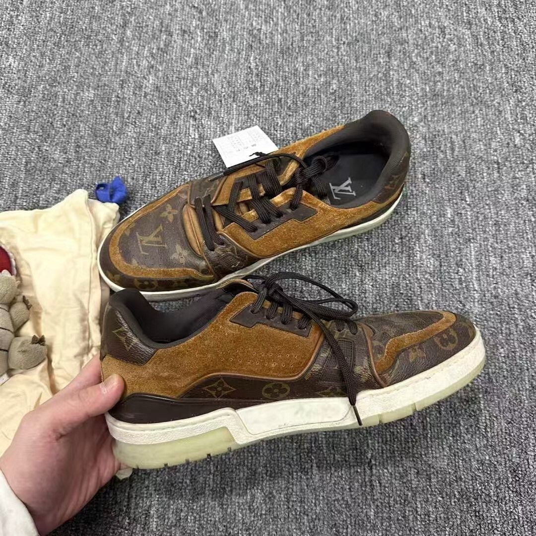 Louis Vuitton Louis Vuitton Brown Monogram Trainer 41 Size US 8 / EU 41 - 3 Thumbnail