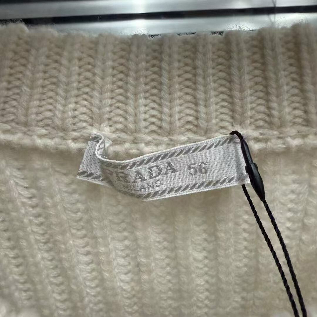Prada Prada Slogan Cashmere Sweater Size US XL / EU 56 / 4 - 2 Thumbnail