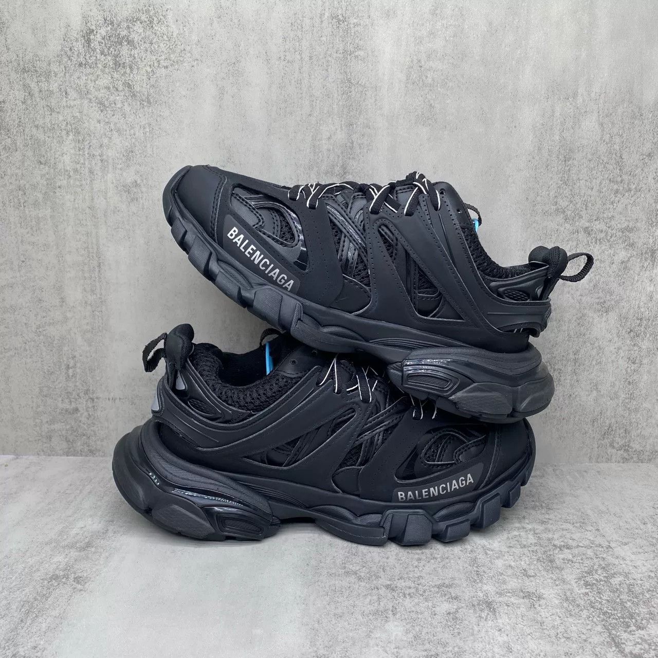 Balenciaga Balenciaga Track Shoes Size US 4 / IT 34 - 2 Thumbnail