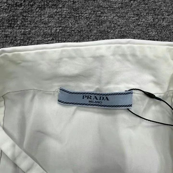Prada Prada Triangle Logo Shirt Size S / US 4 / IT 40 - 2 Thumbnail