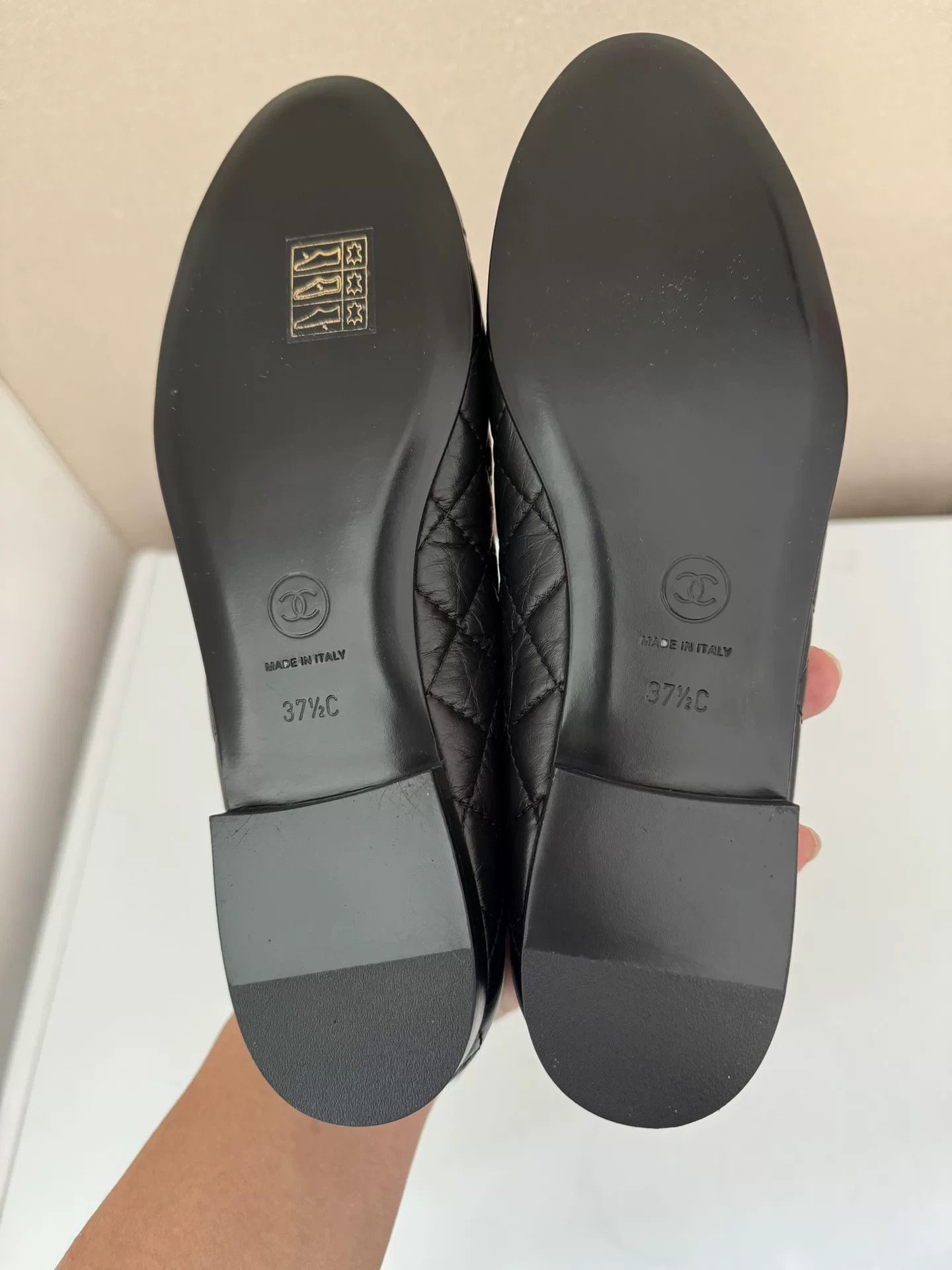 Chanel Chanel Black Quilted Mary Jane Shoes 37.5 Size US 6.5 / IT 36.5 - 4 Thumbnail