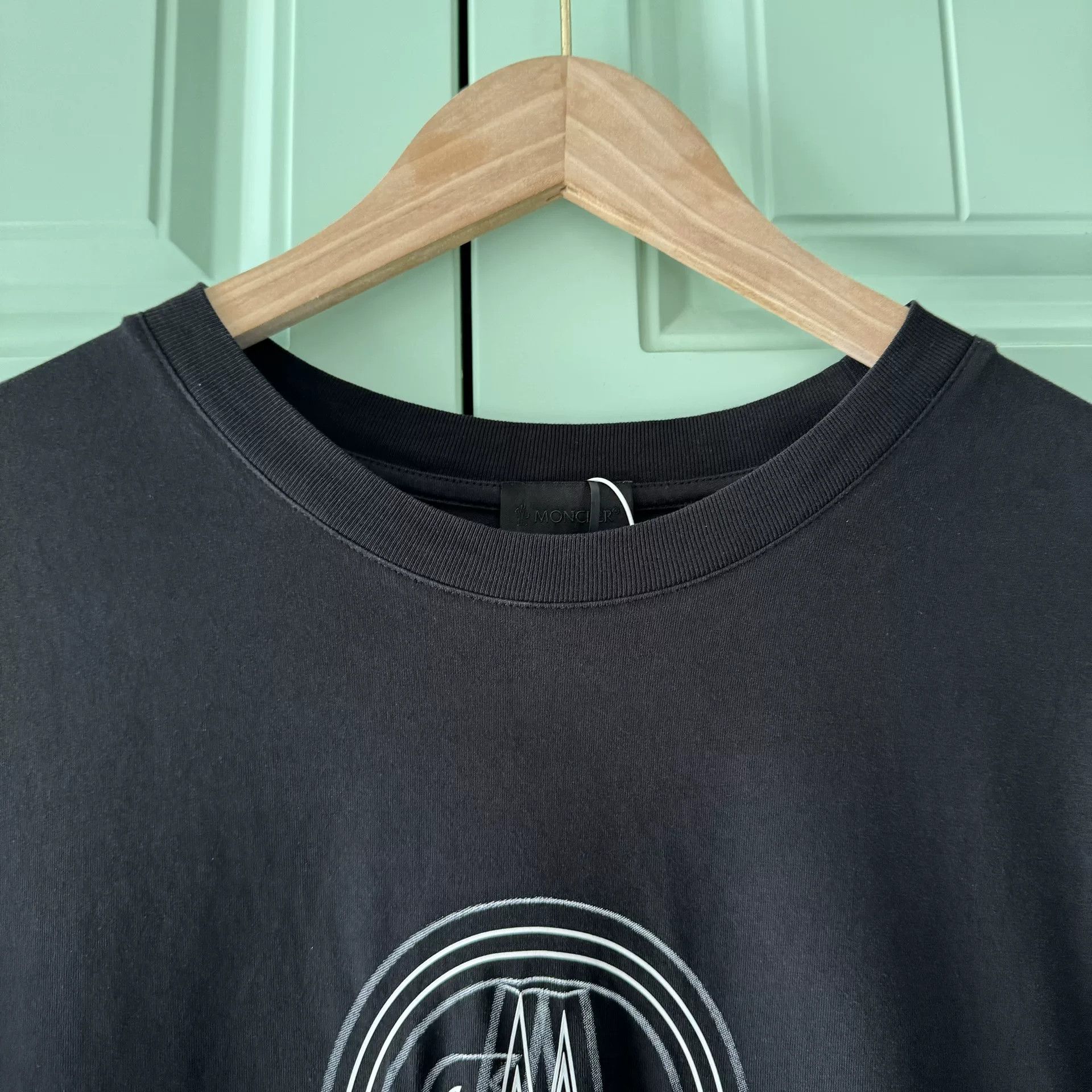 Moncler Moncler Black Short-Sleeve T-Shirt L Size US L / EU 52-54 / 3 - 7 Thumbnail