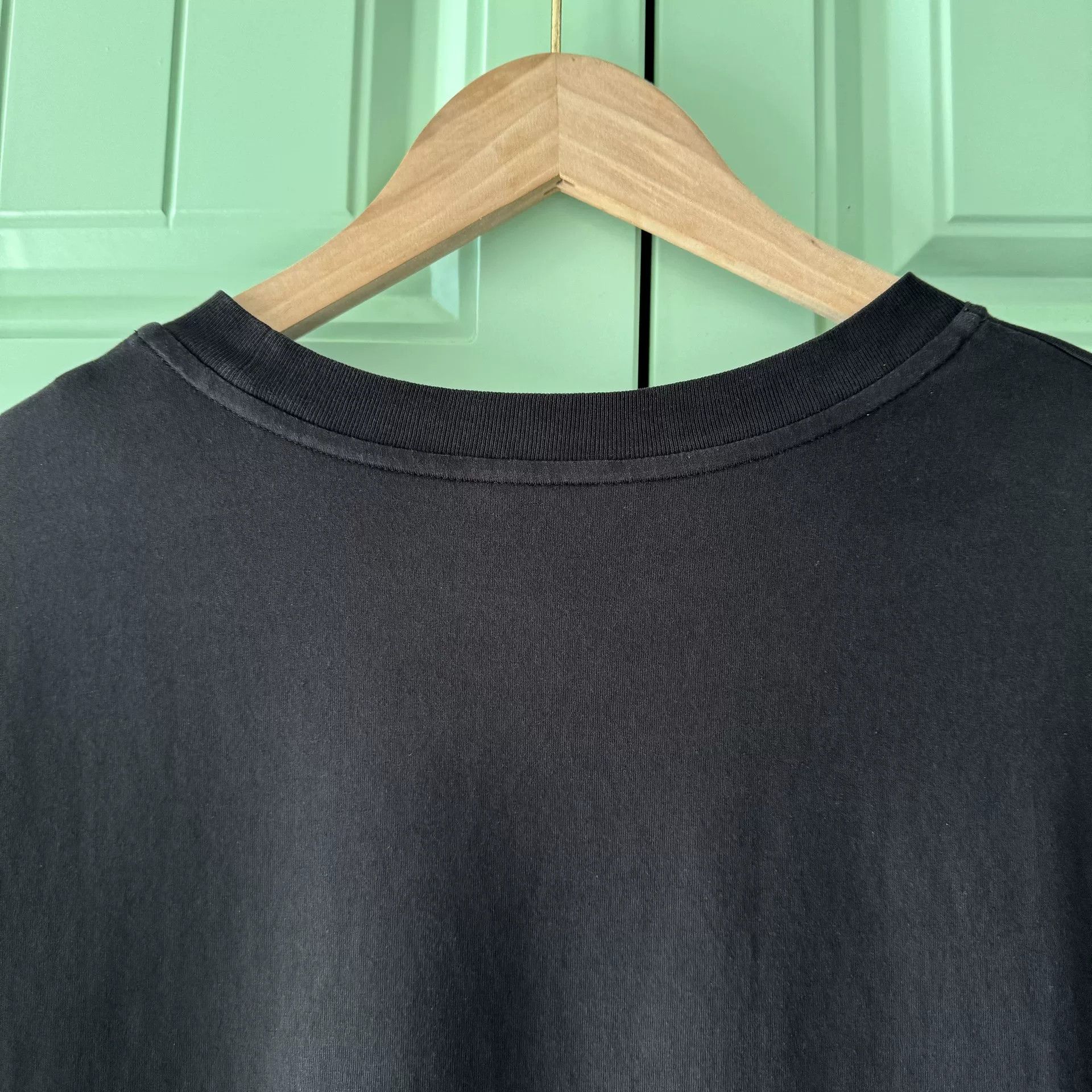 Moncler Moncler Black Short-Sleeve T-Shirt L Size US L / EU 52-54 / 3 - 6 Thumbnail