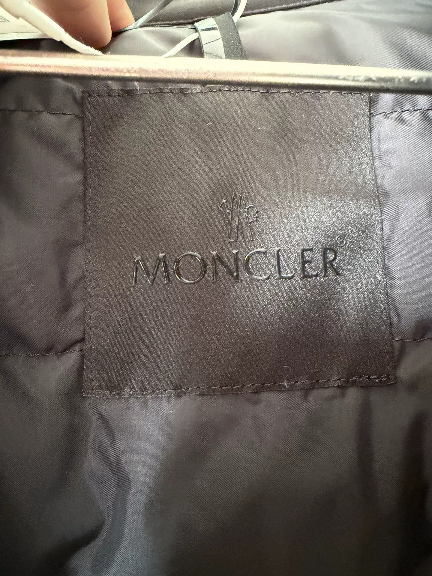 Moncler Moncler Men's Black Down Jacket Size US M / EU 48-50 / 2 - 3 Thumbnail