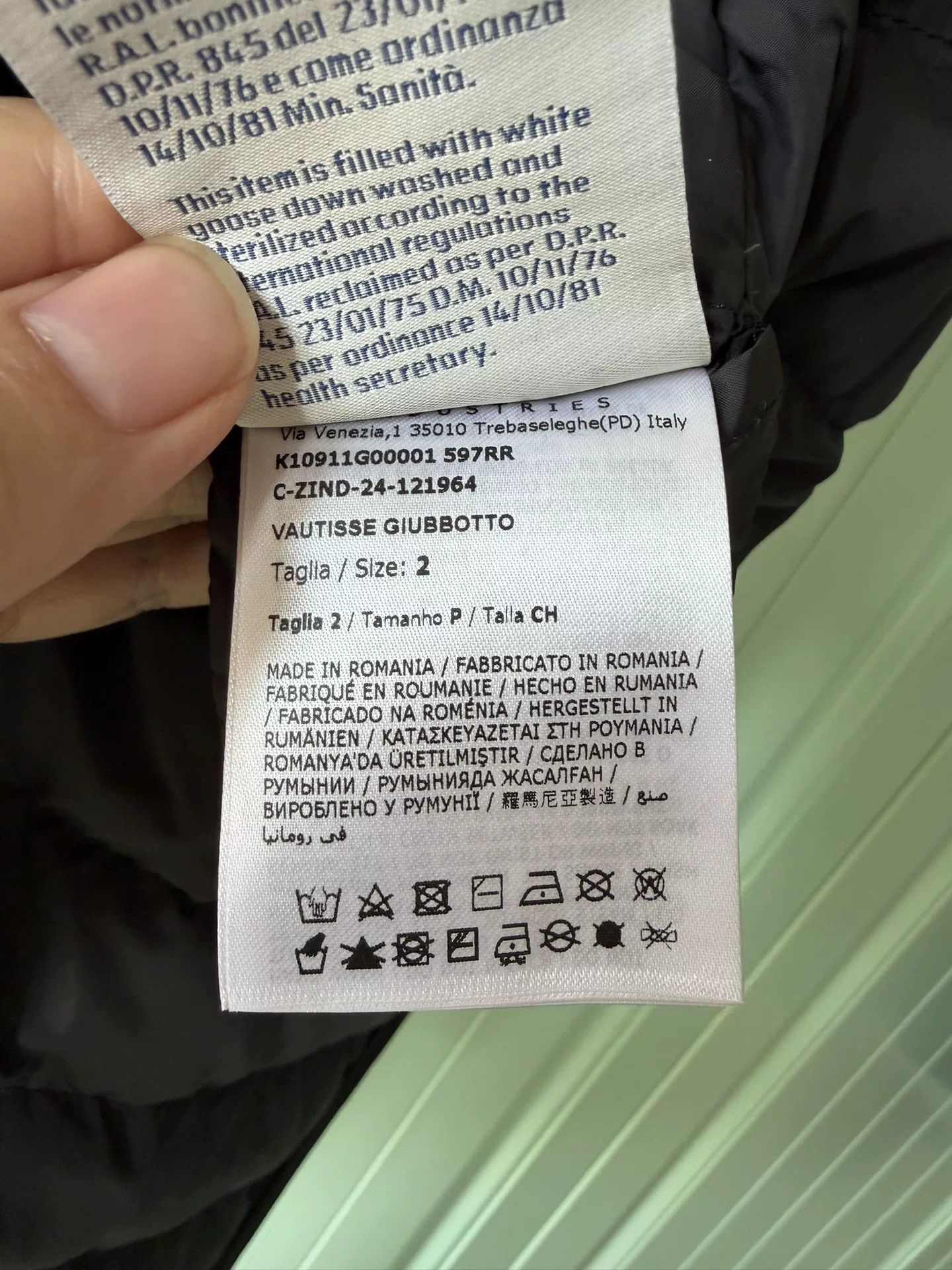 Moncler Moncler Men's Black Down Jacket Size US M / EU 48-50 / 2 - 4 Thumbnail