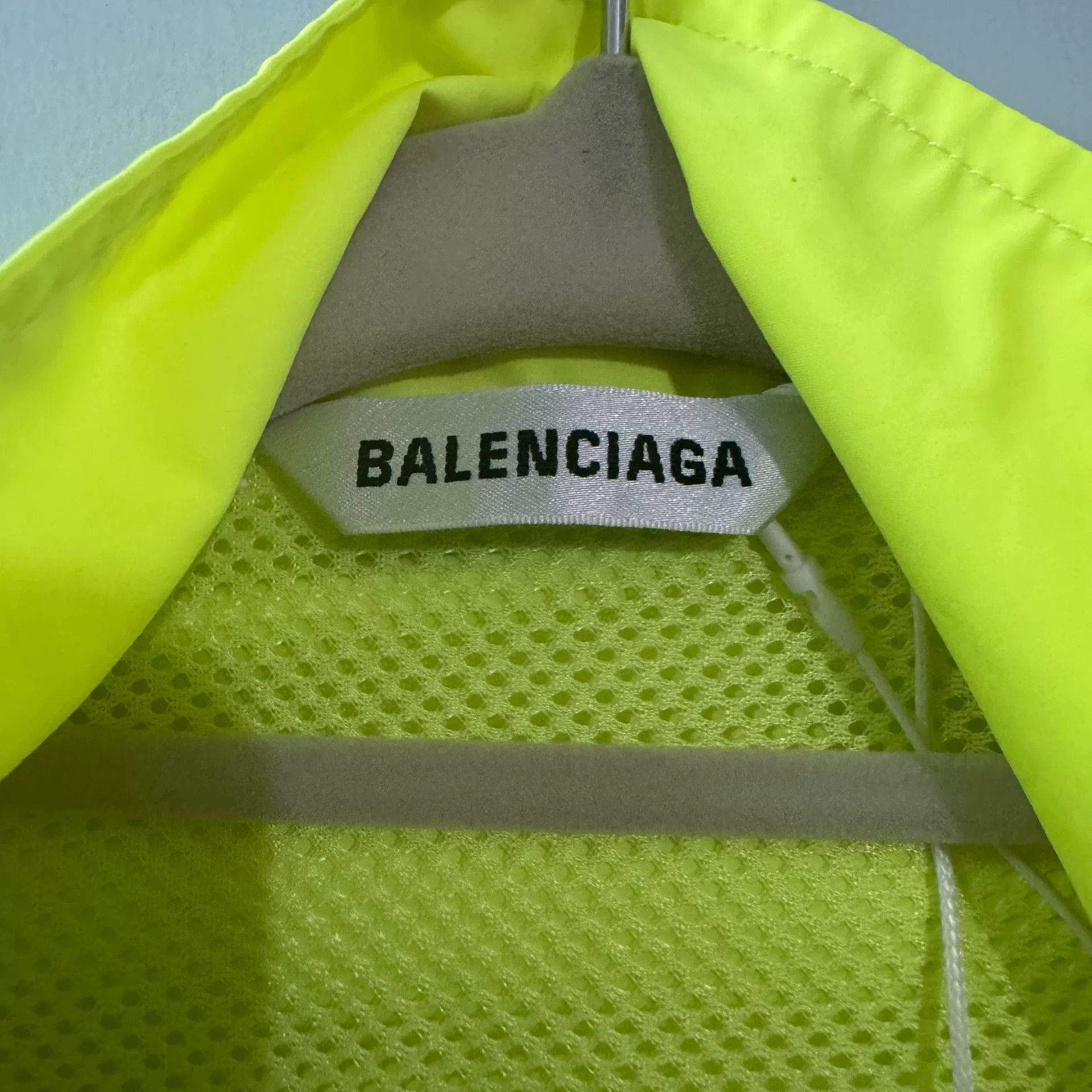 Balenciaga Balenciaga Fluorescent Green Zip Jacket Size XS / US 0-2 / IT 36-38 - 3 Thumbnail