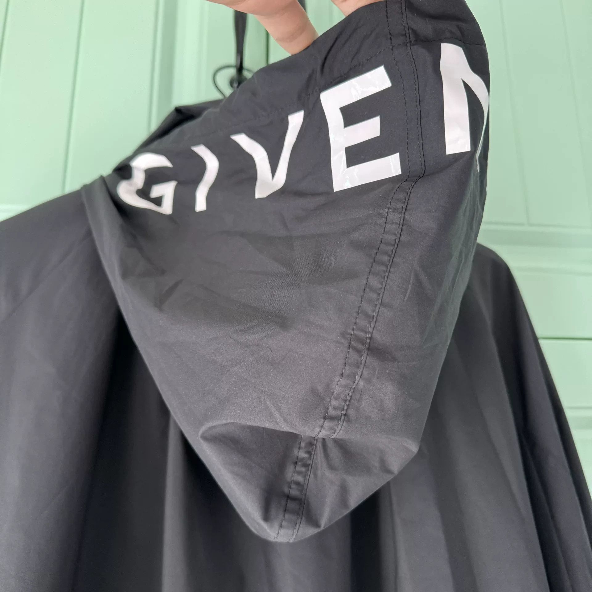 Givenchy Givenchy Black Hooded Jacket Size US S / EU 44-46 / 1 - 9 Thumbnail