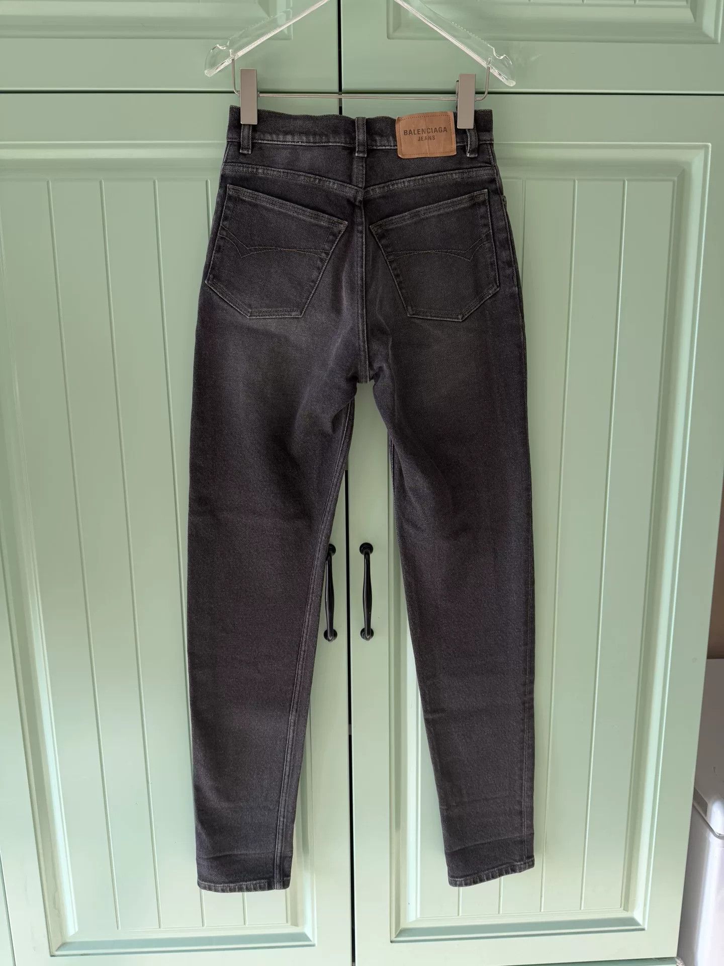 Balenciaga Balenciaga Women's Black Jeans Size 25 Size 25" / US 0 / IT 36 - 2 Thumbnail