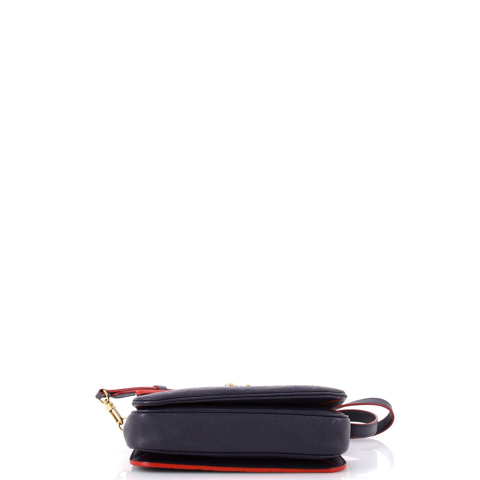 Louis Vuitton Pochette Metis Size ONE SIZE - 4 Thumbnail