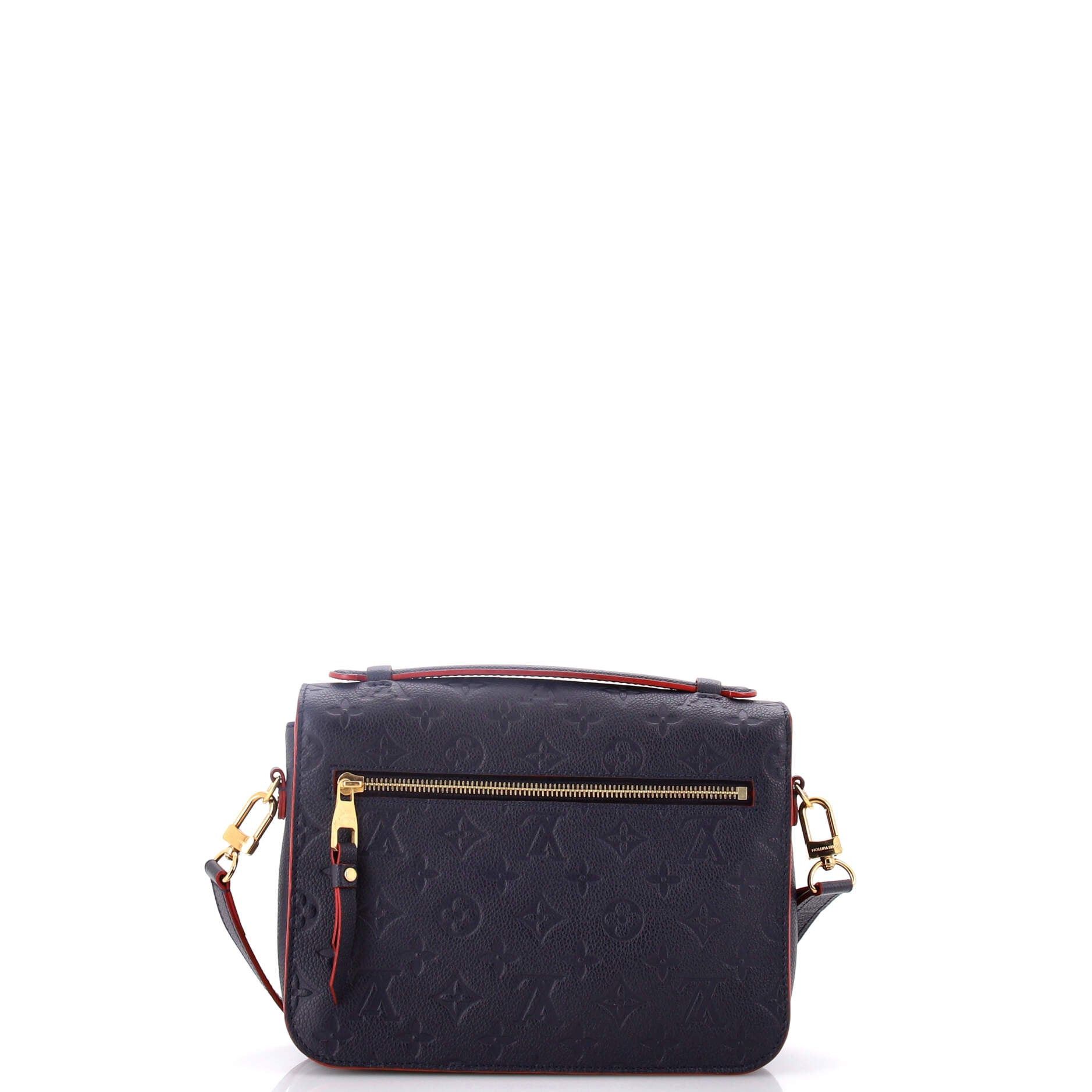Louis Vuitton Pochette Metis Size ONE SIZE - 3 Thumbnail
