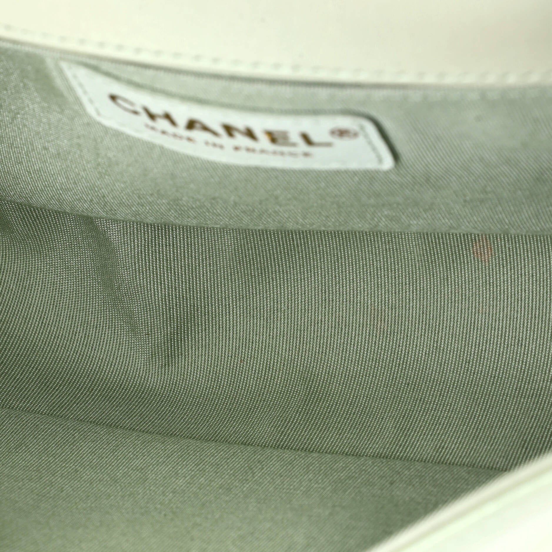 Chanel Boy Flap Bag Size ONE SIZE - 5 Thumbnail
