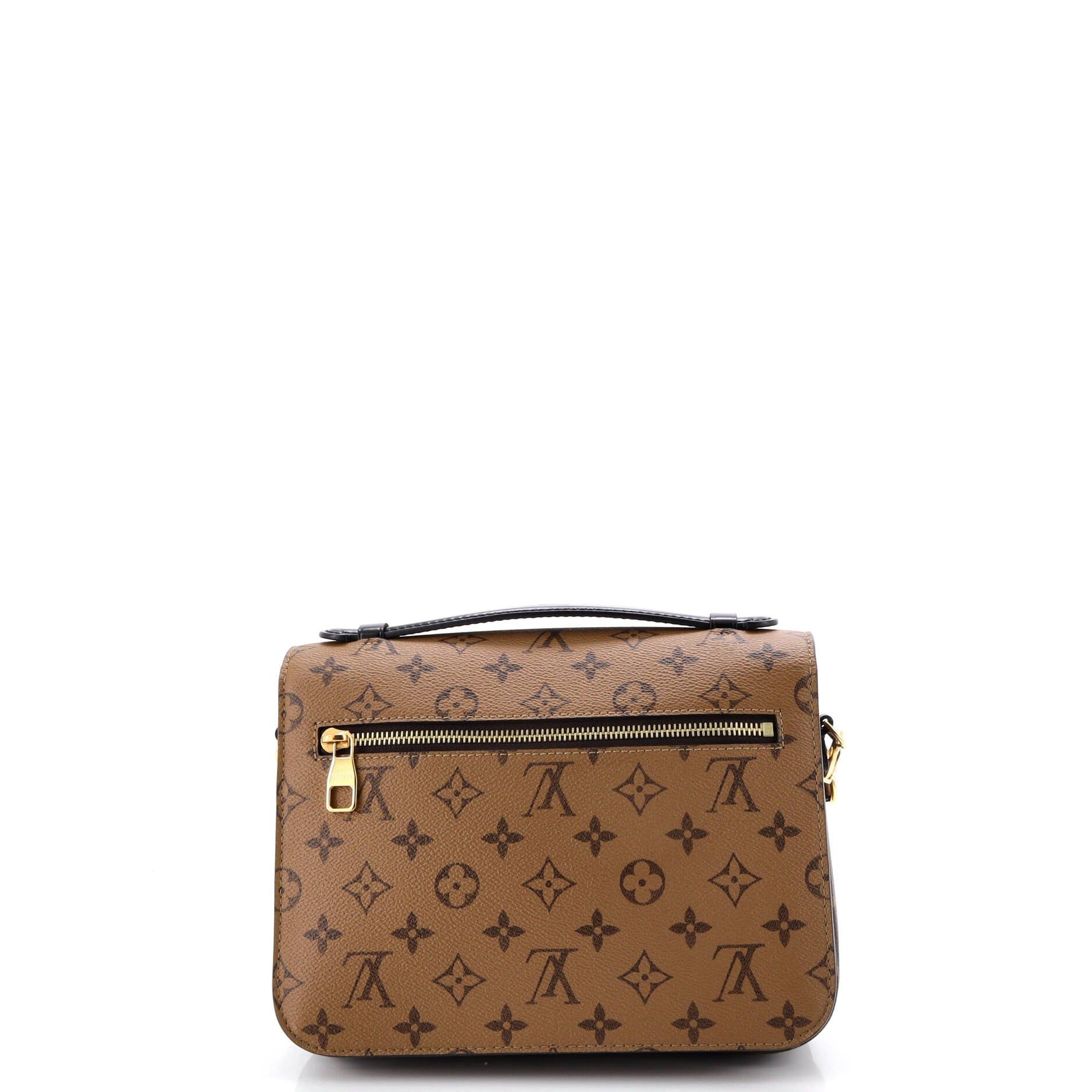 Louis Vuitton Pochette Metis Size ONE SIZE - 3 Thumbnail