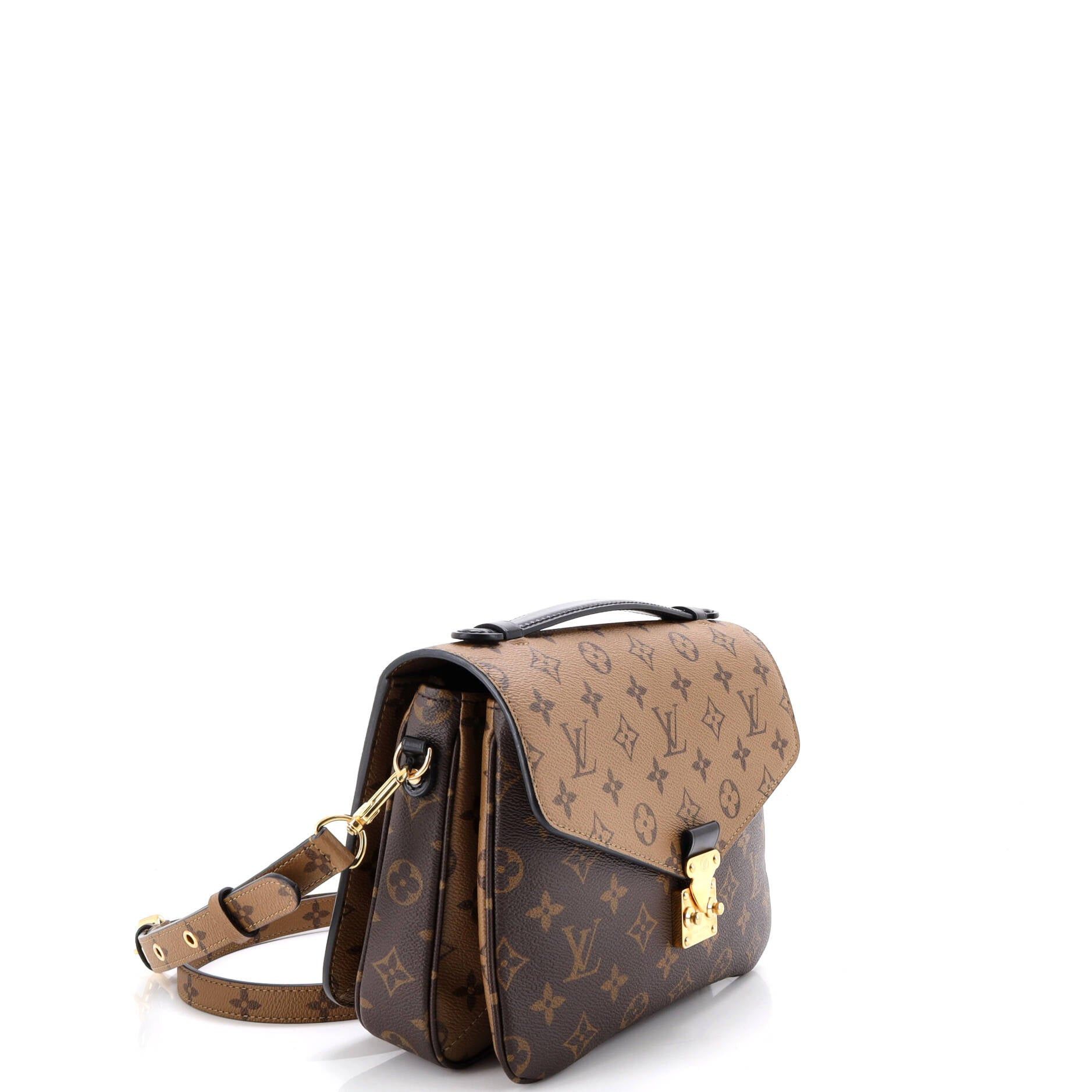 Louis Vuitton Pochette Metis Size ONE SIZE - 2 Thumbnail
